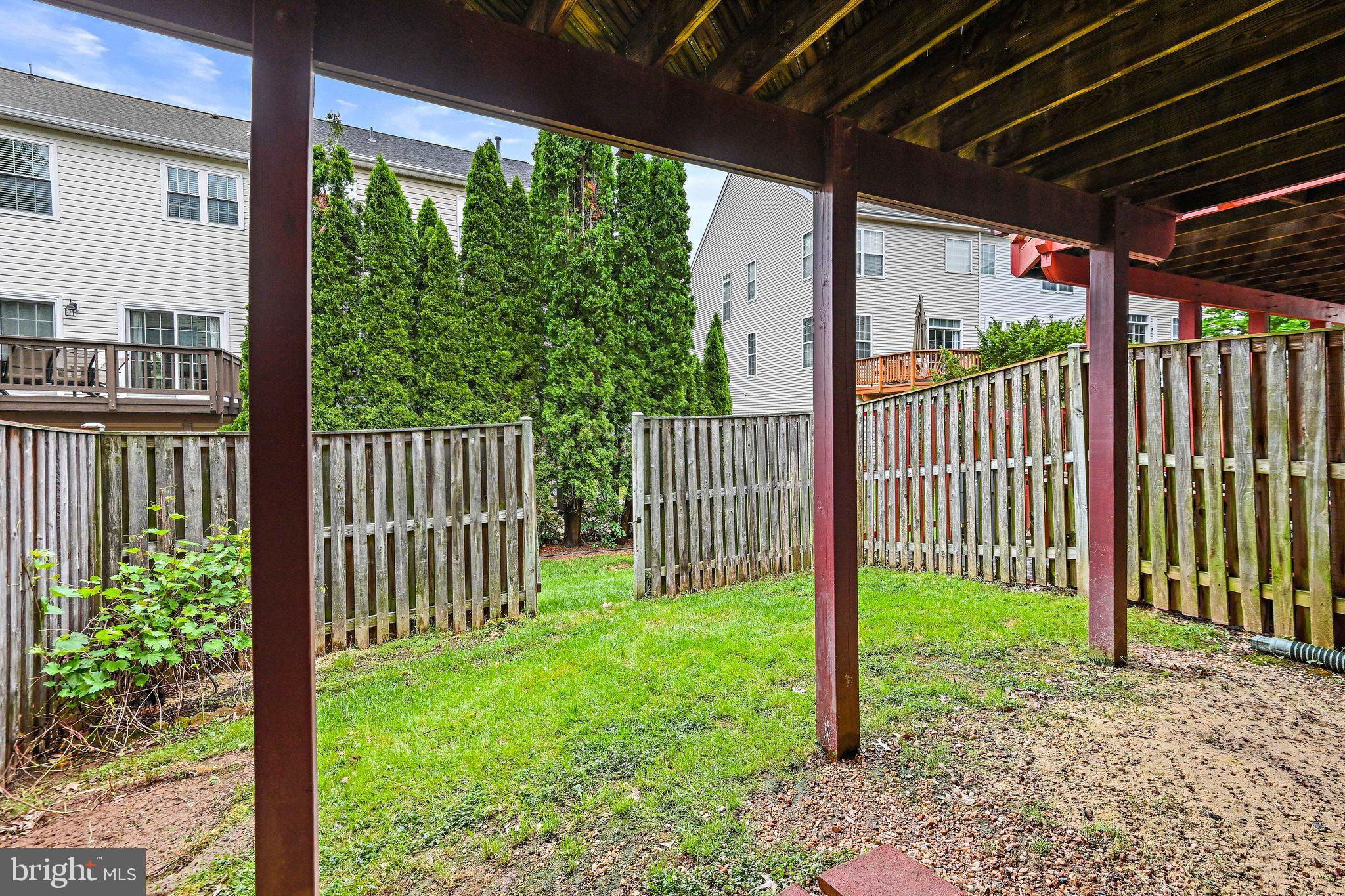 20734 Hollow Falls Ter