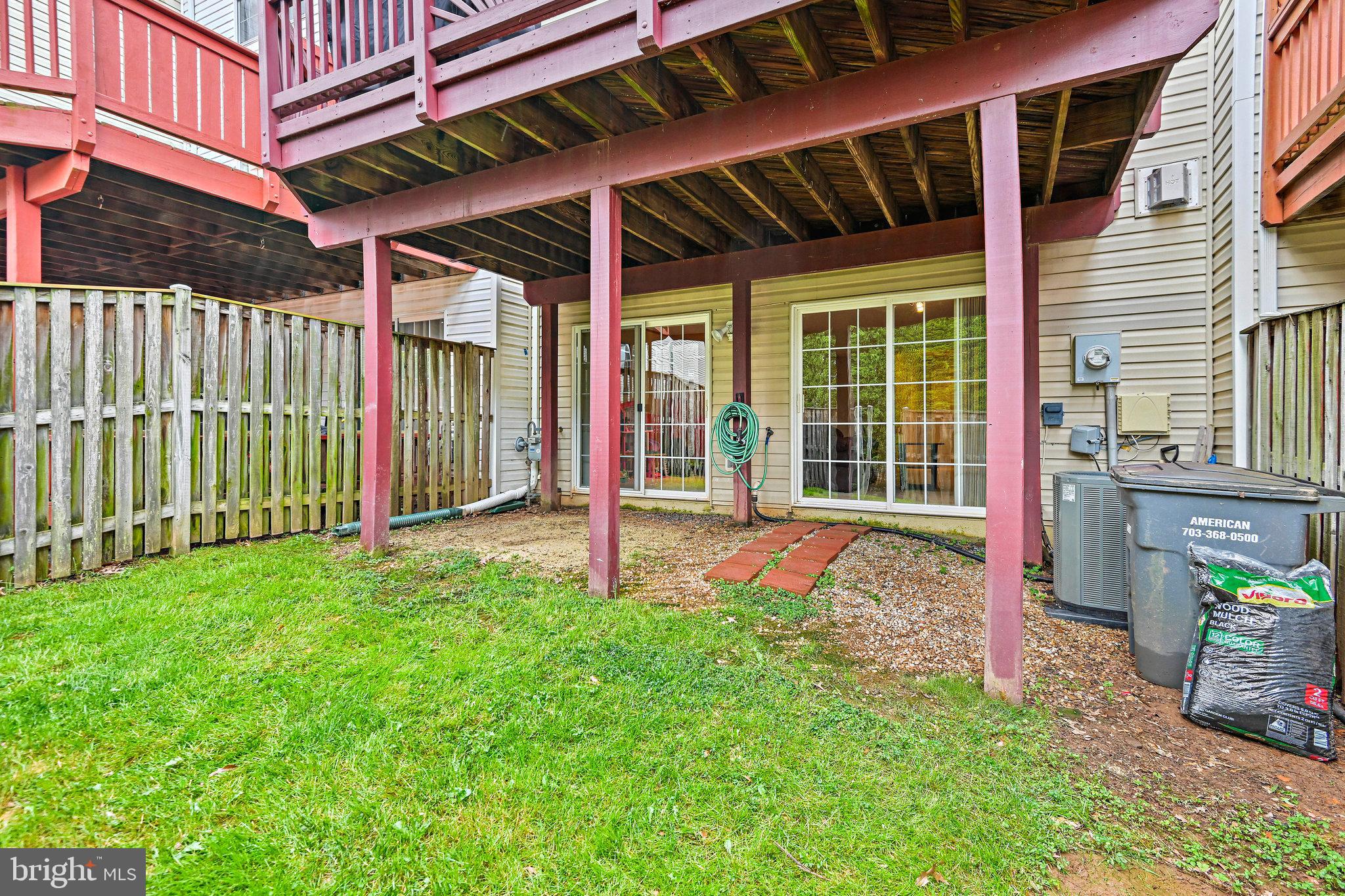 20734 Hollow Falls Ter
