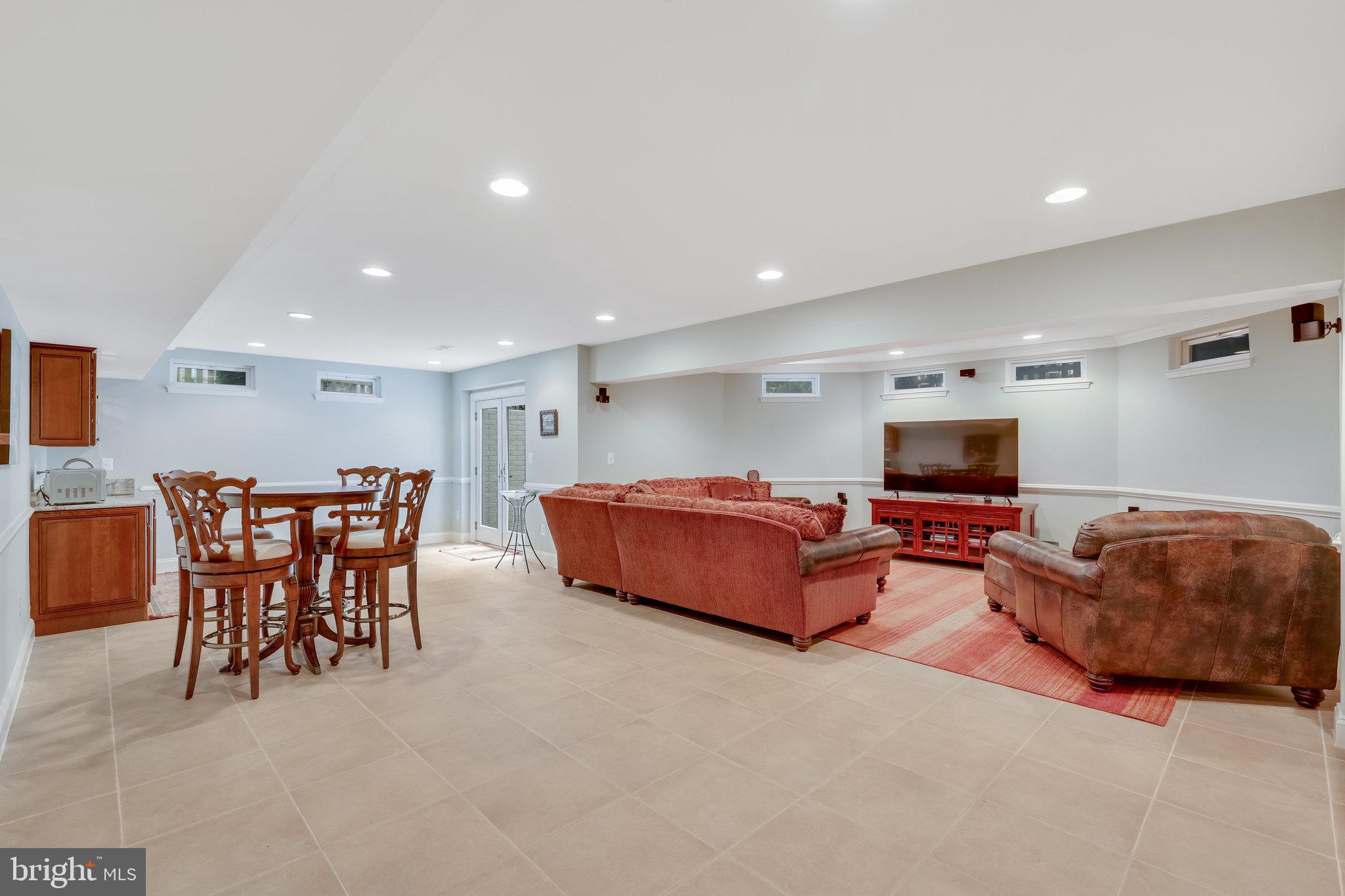 43392 Covent Garden Dr
