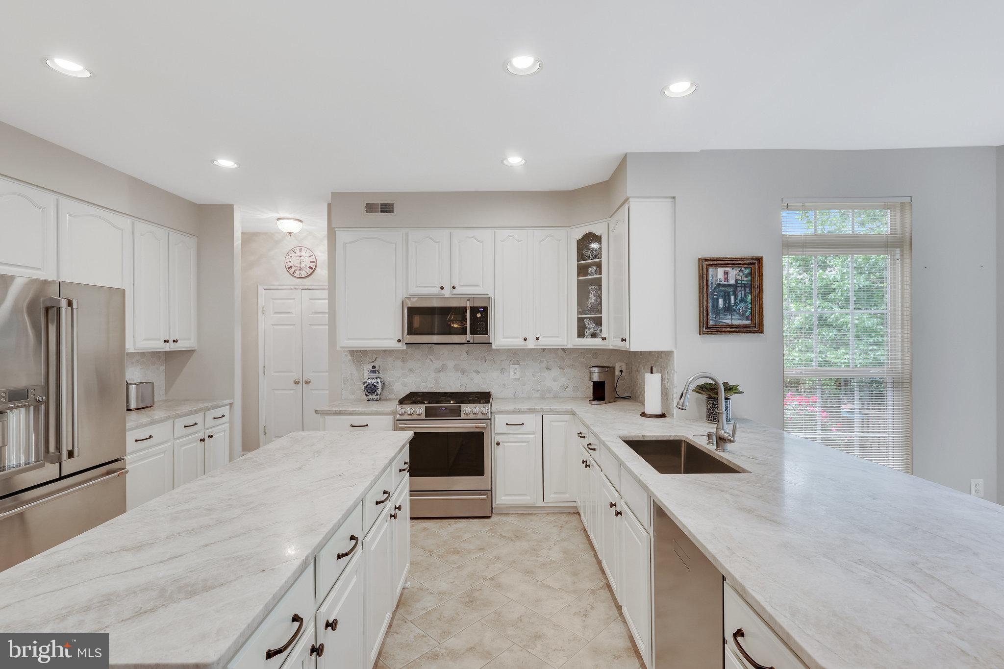 43392 Covent Garden Dr