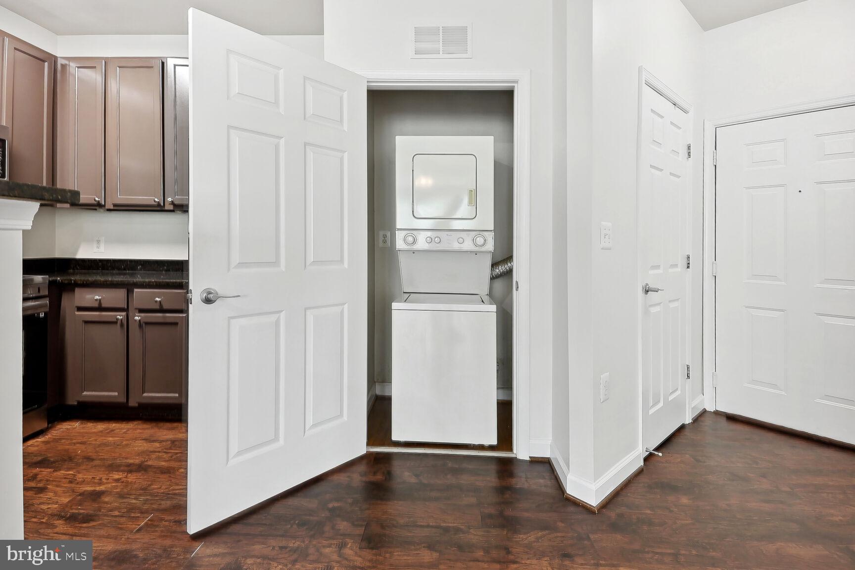 42481 Rockrose Sq #102