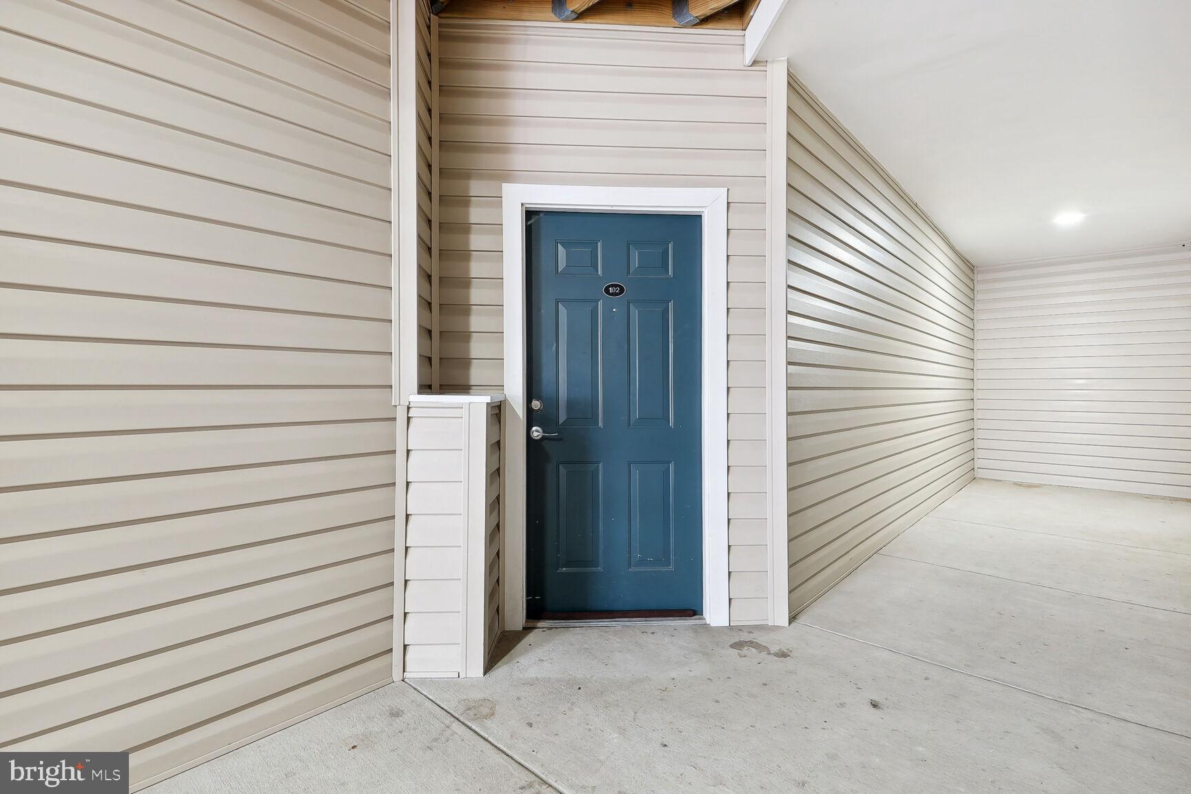 42481 Rockrose Sq #102