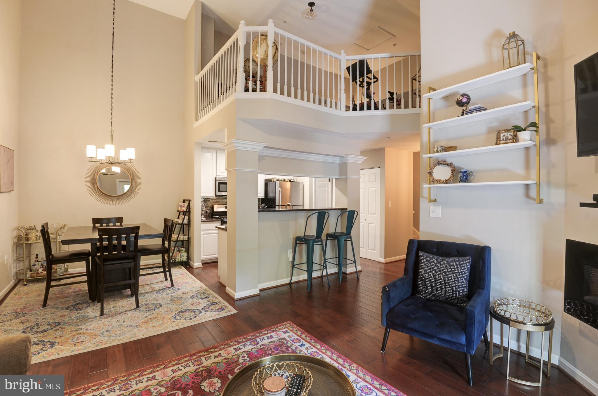 20453 Chesapeake Sq #303