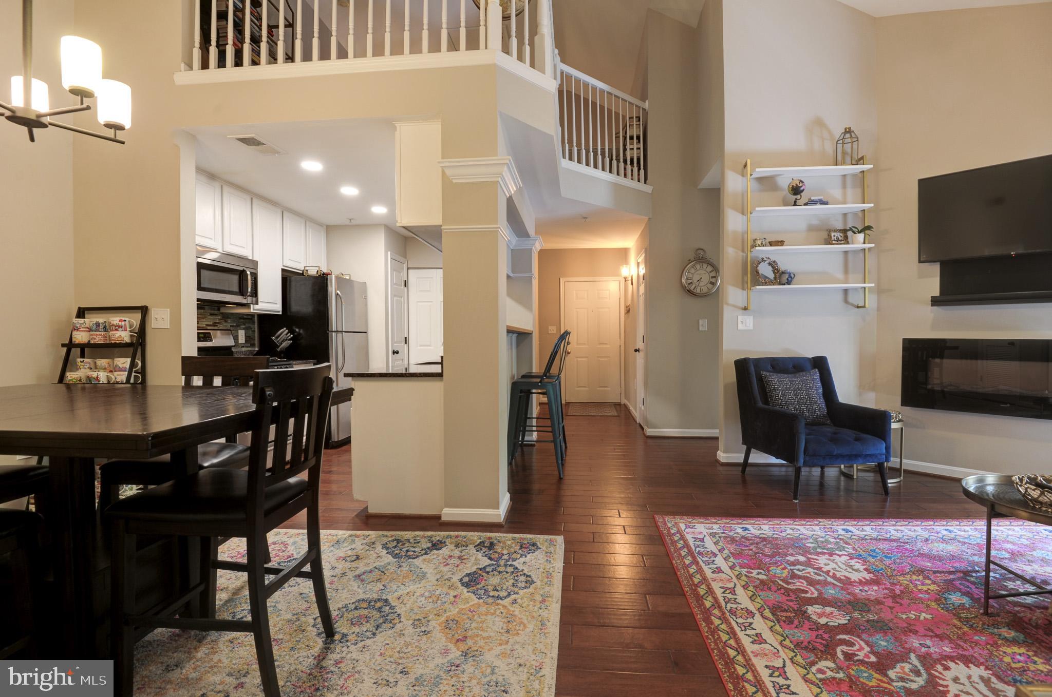 20453 Chesapeake Sq #303