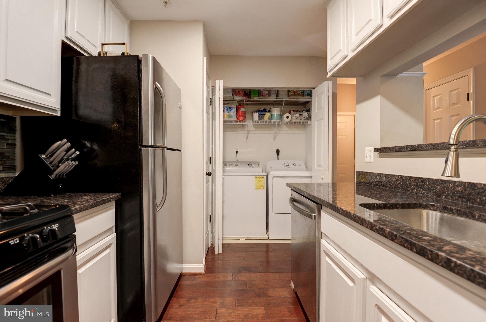 20453 Chesapeake Sq #303