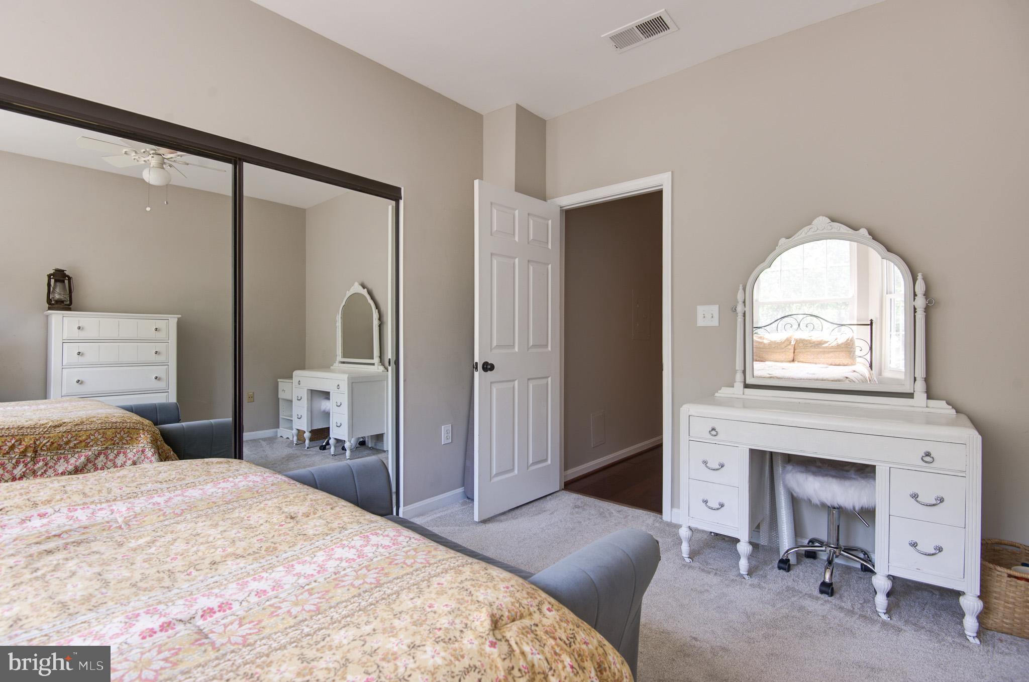 20453 Chesapeake Sq #303