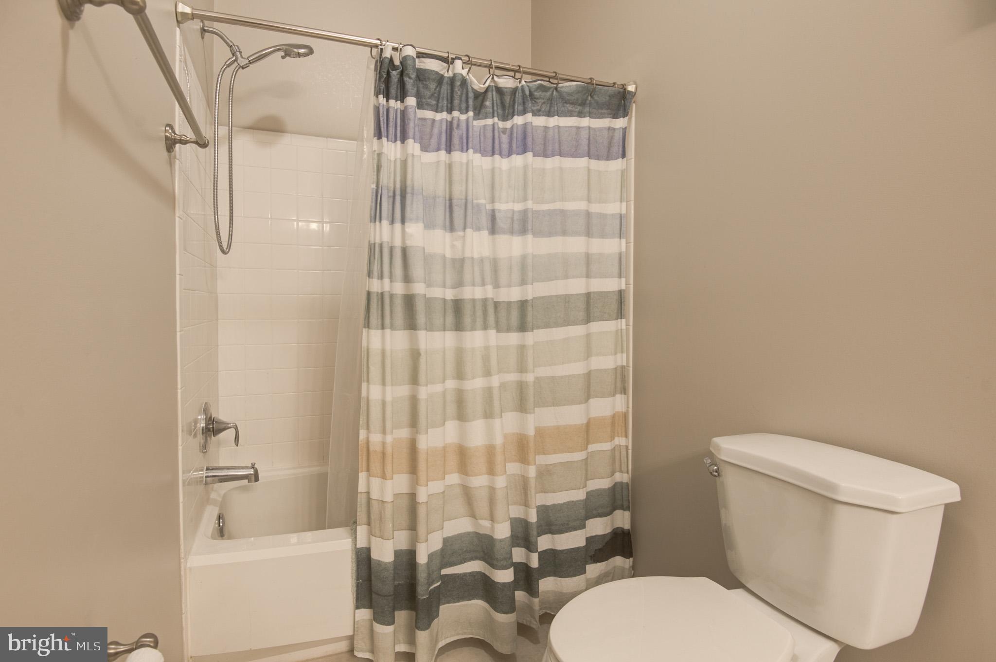20453 Chesapeake Sq #303