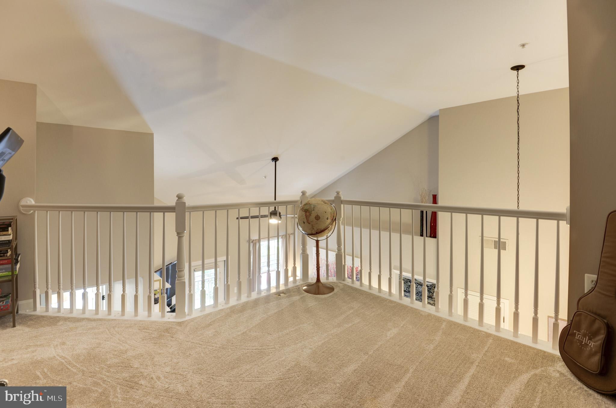 20453 Chesapeake Sq #303