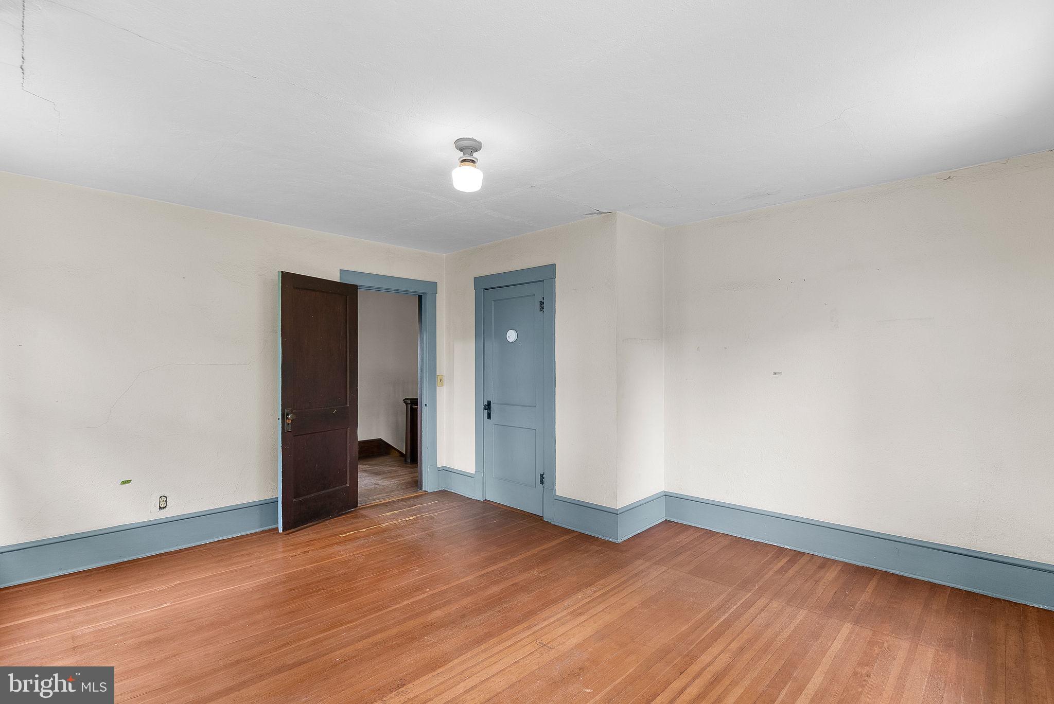 14749 Huber Pl