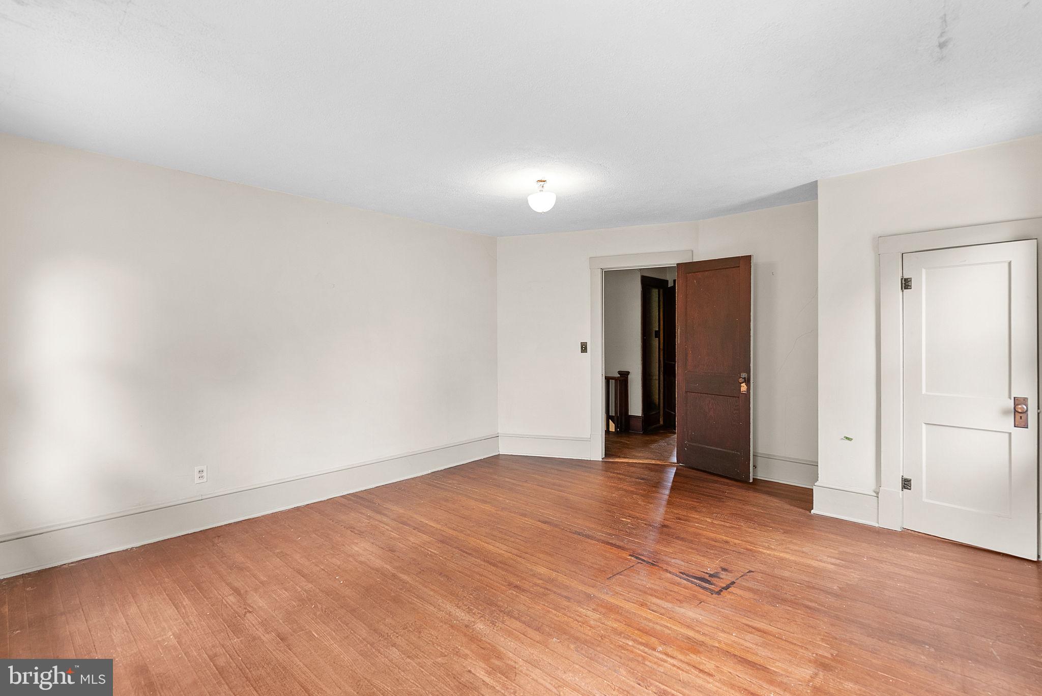14749 Huber Pl