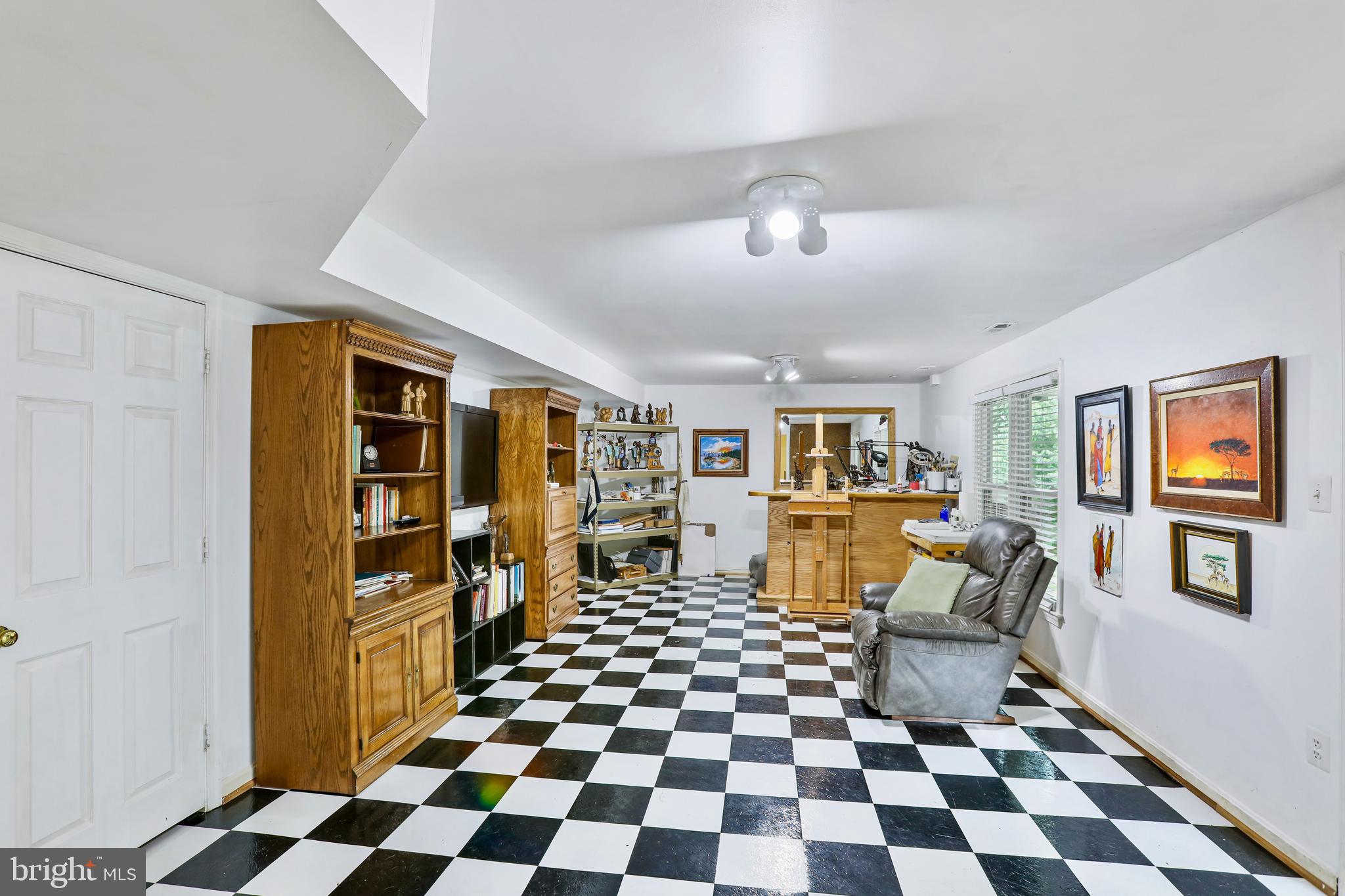 17313 Pickwick Dr