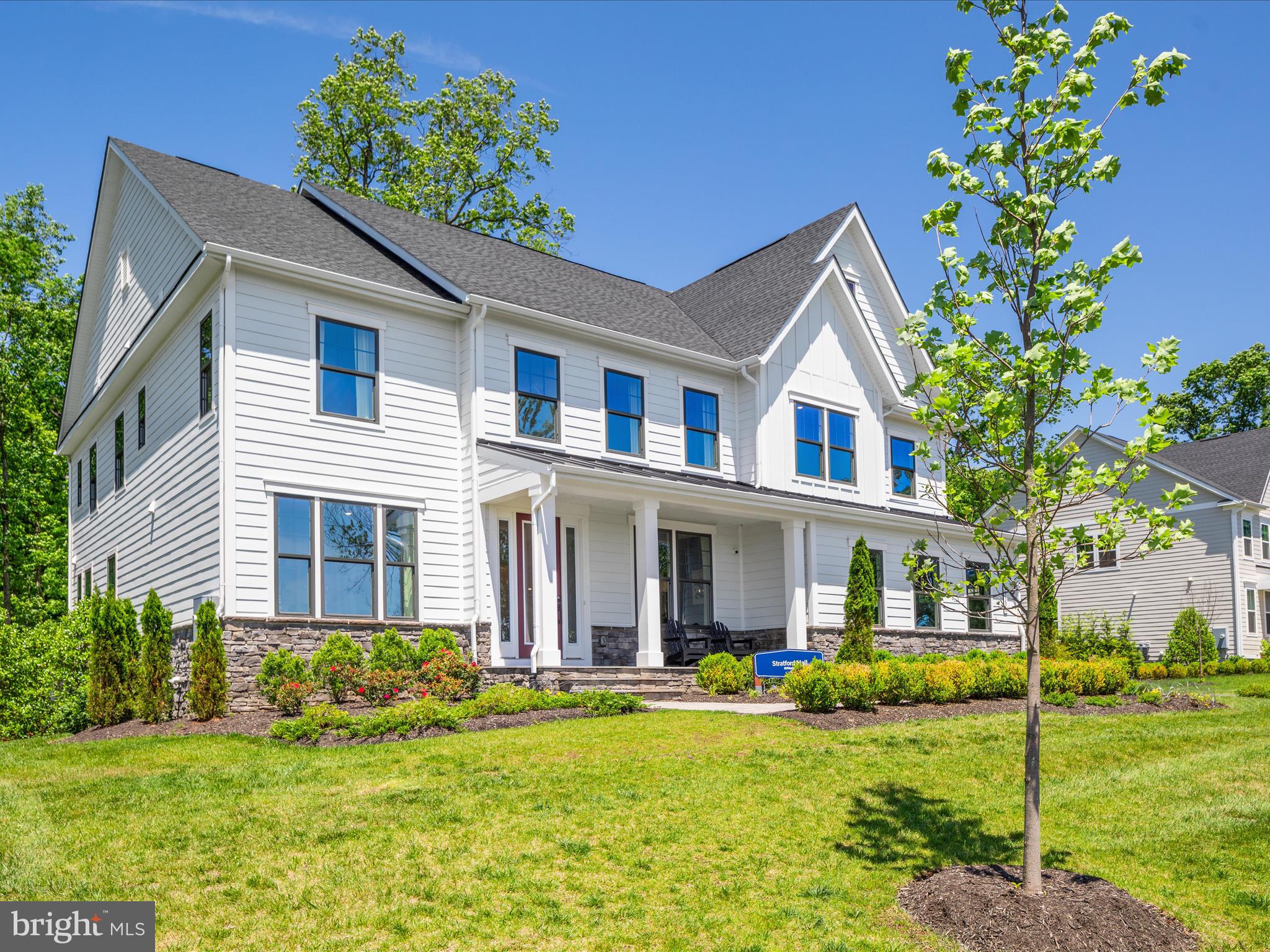 23299 Lansing Woods Ln