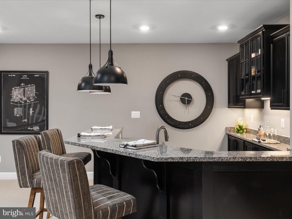 23299 Lansing Woods Ln