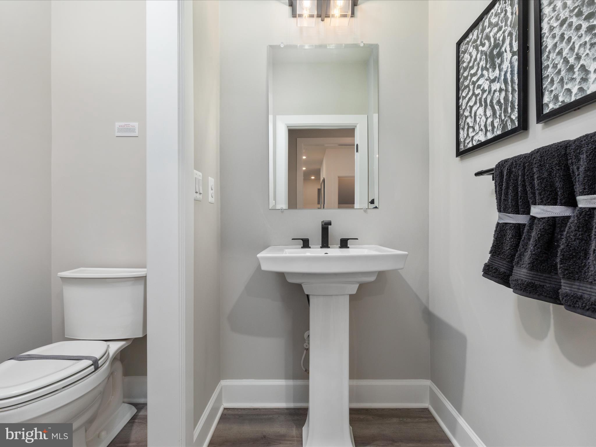 23299 Lansing Woods Ln