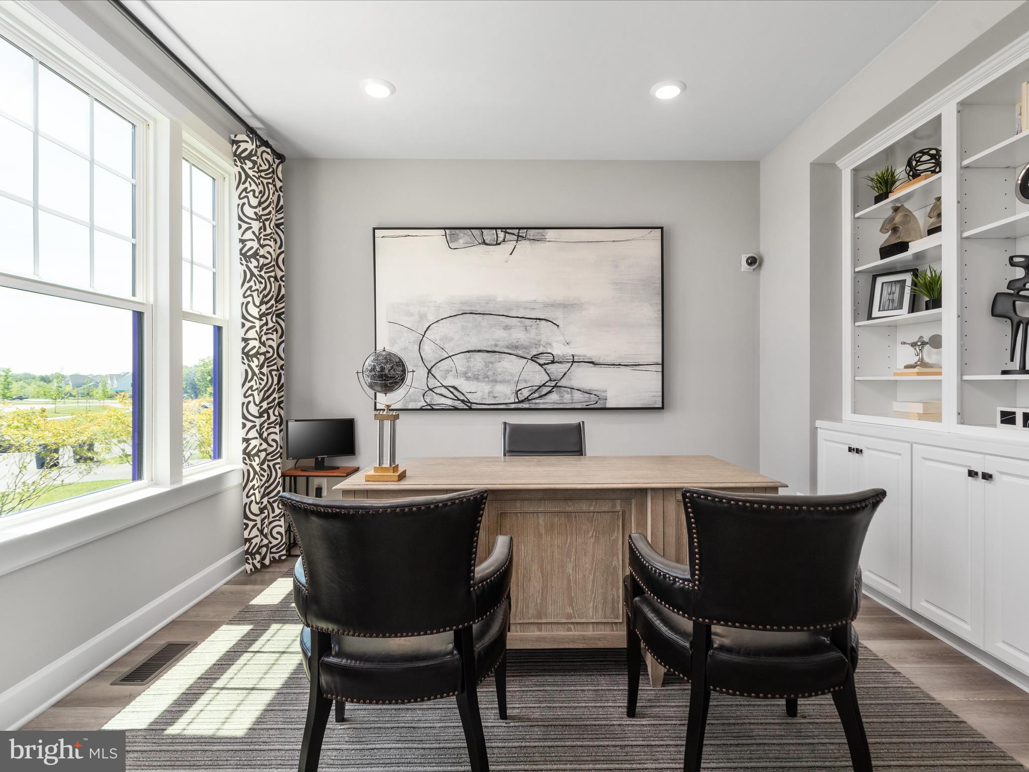 23299 Lansing Woods Ln