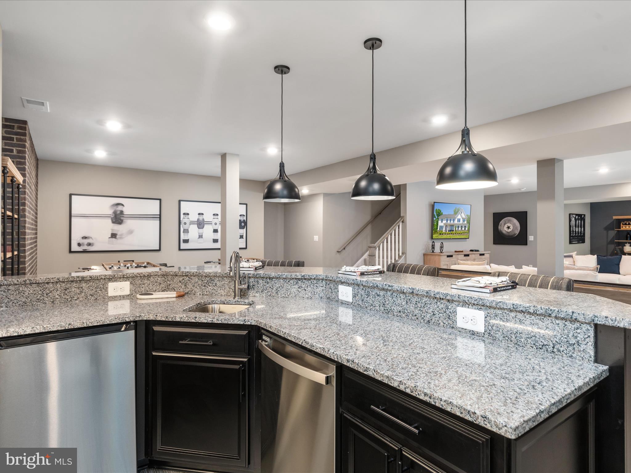 23299 Lansing Woods Ln