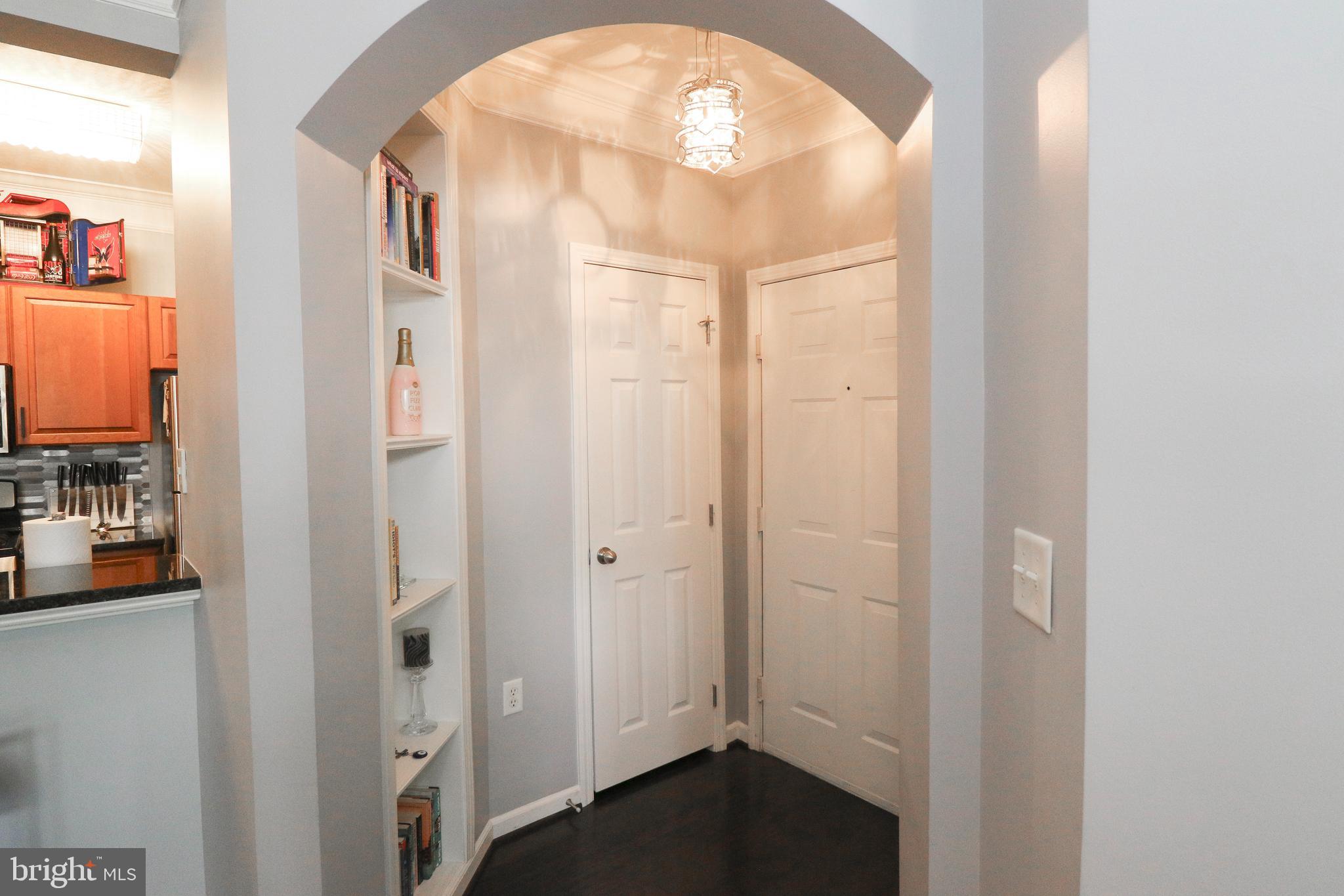 508 Sunset View Ter SE #104