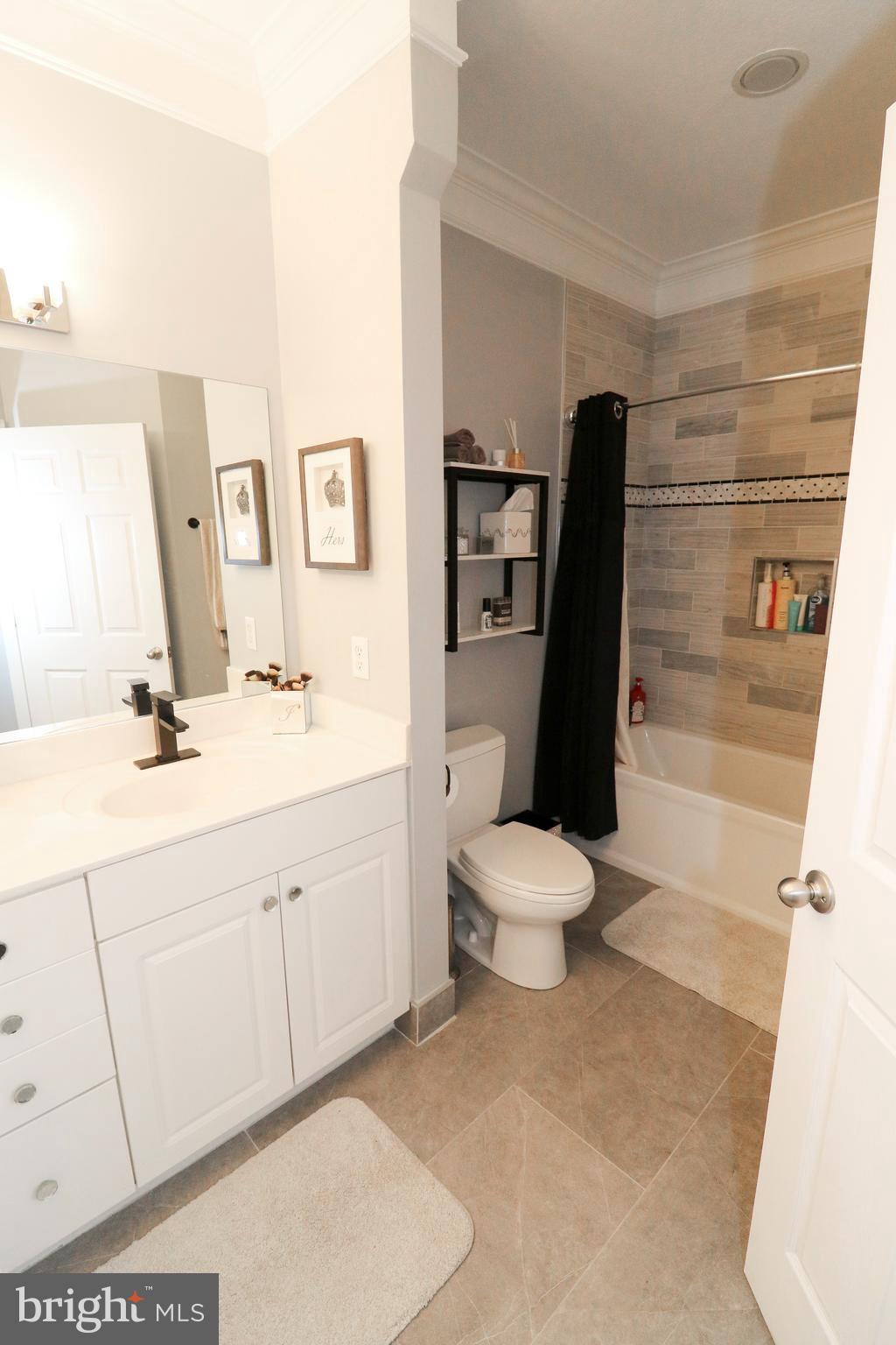508 Sunset View Ter SE #104