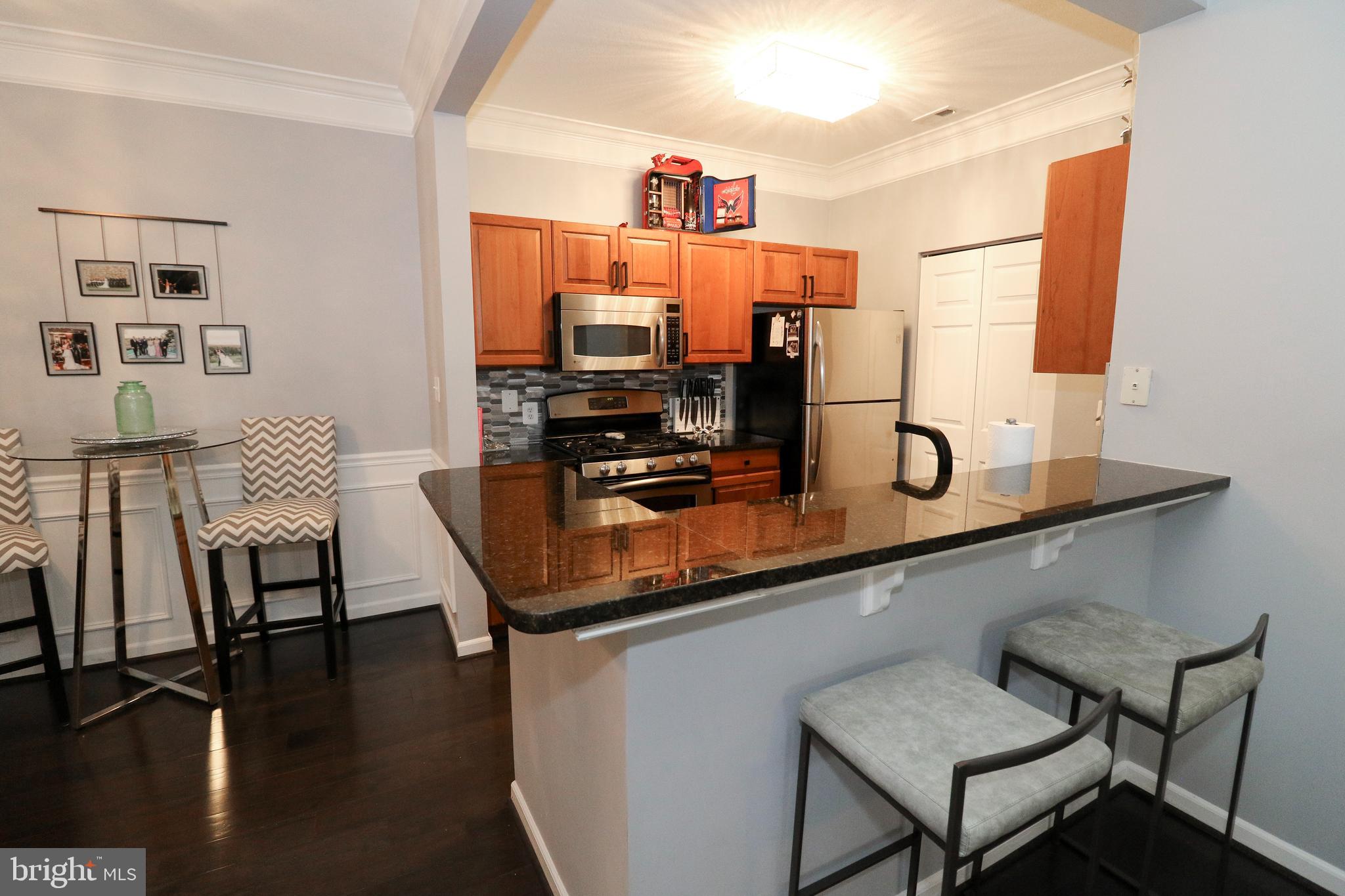 508 Sunset View Ter SE #104