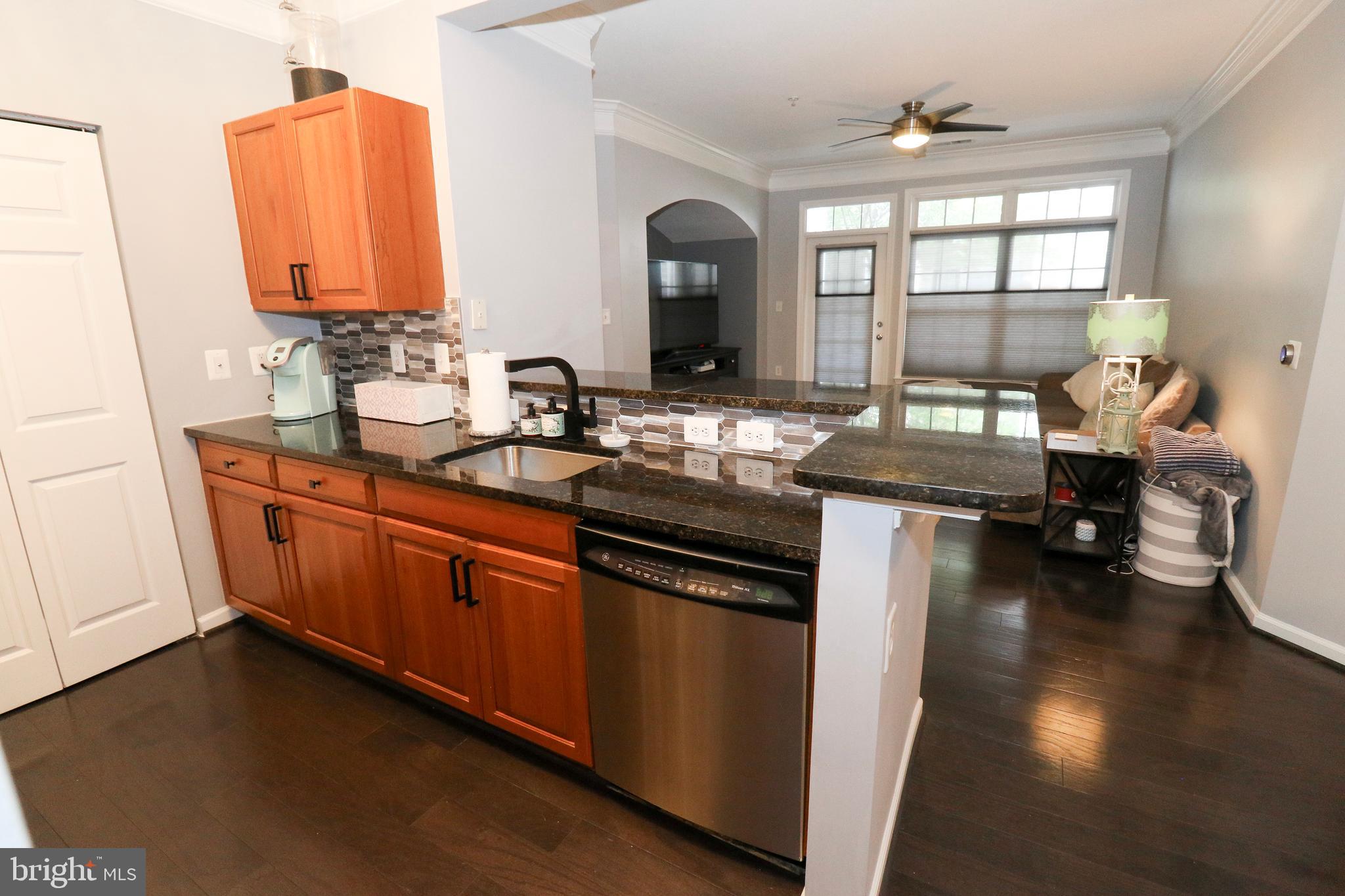 508 Sunset View Ter SE #104