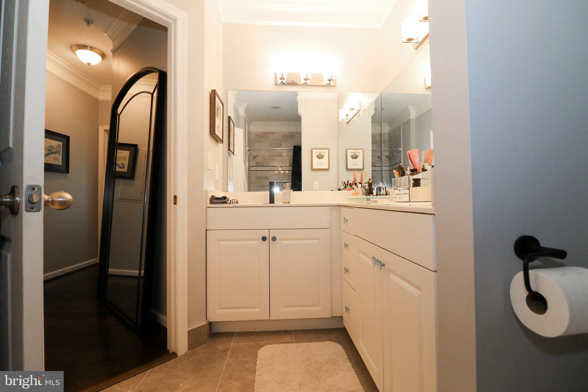 508 Sunset View Ter SE #104