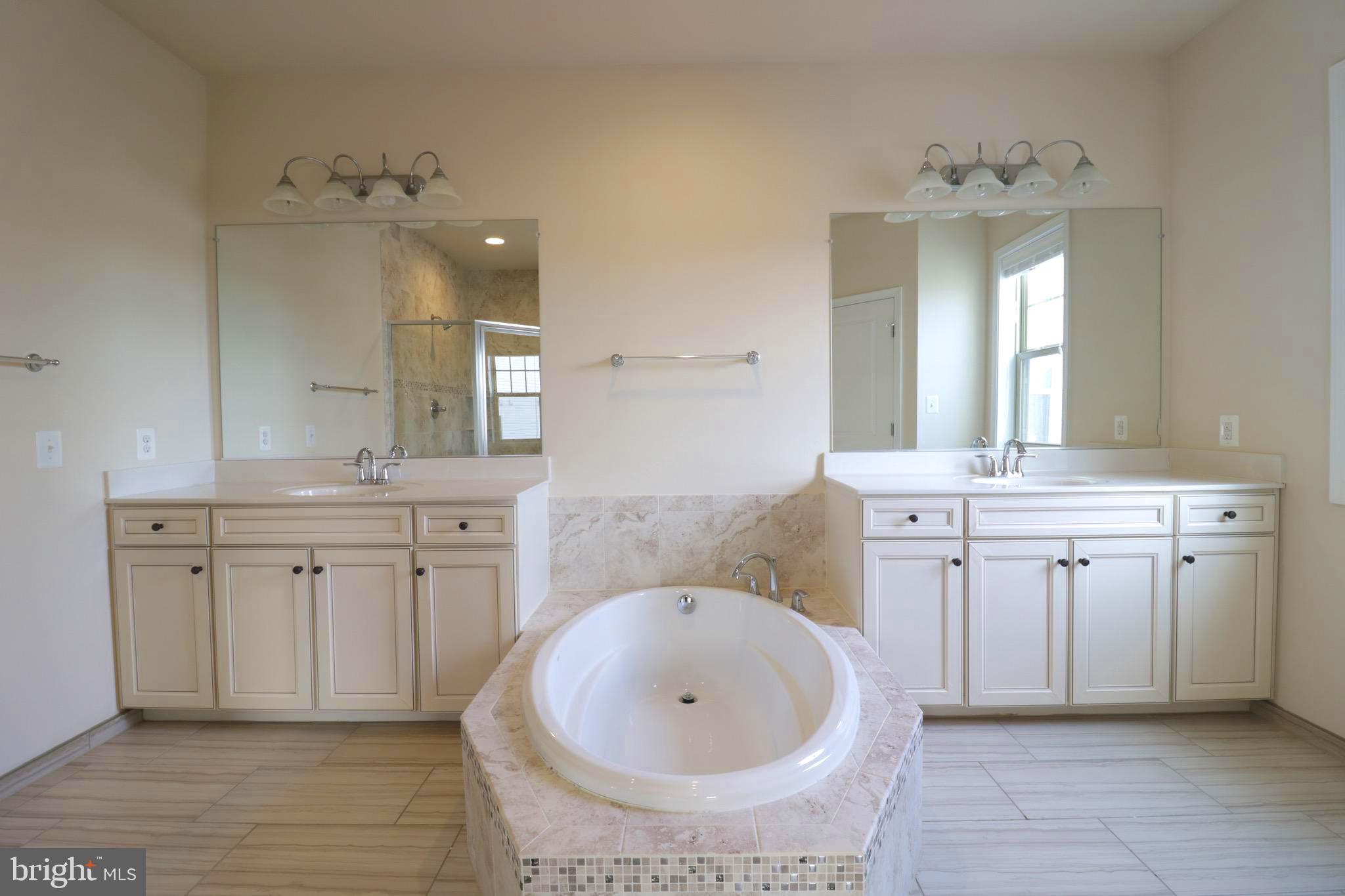 42610 Dreamweaver Dr