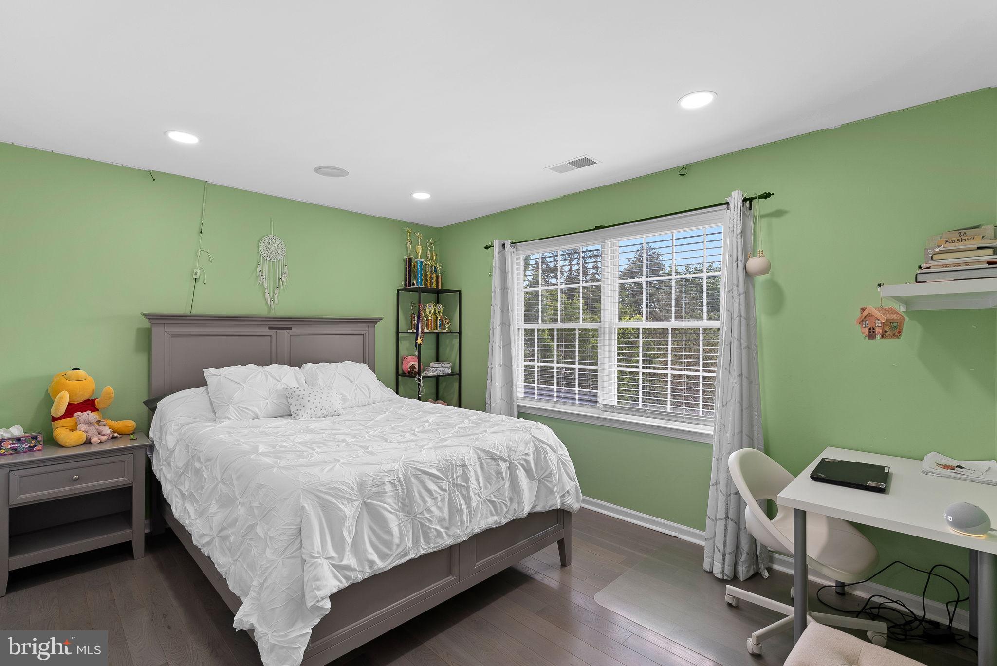43513 Oakhill Heights Ct