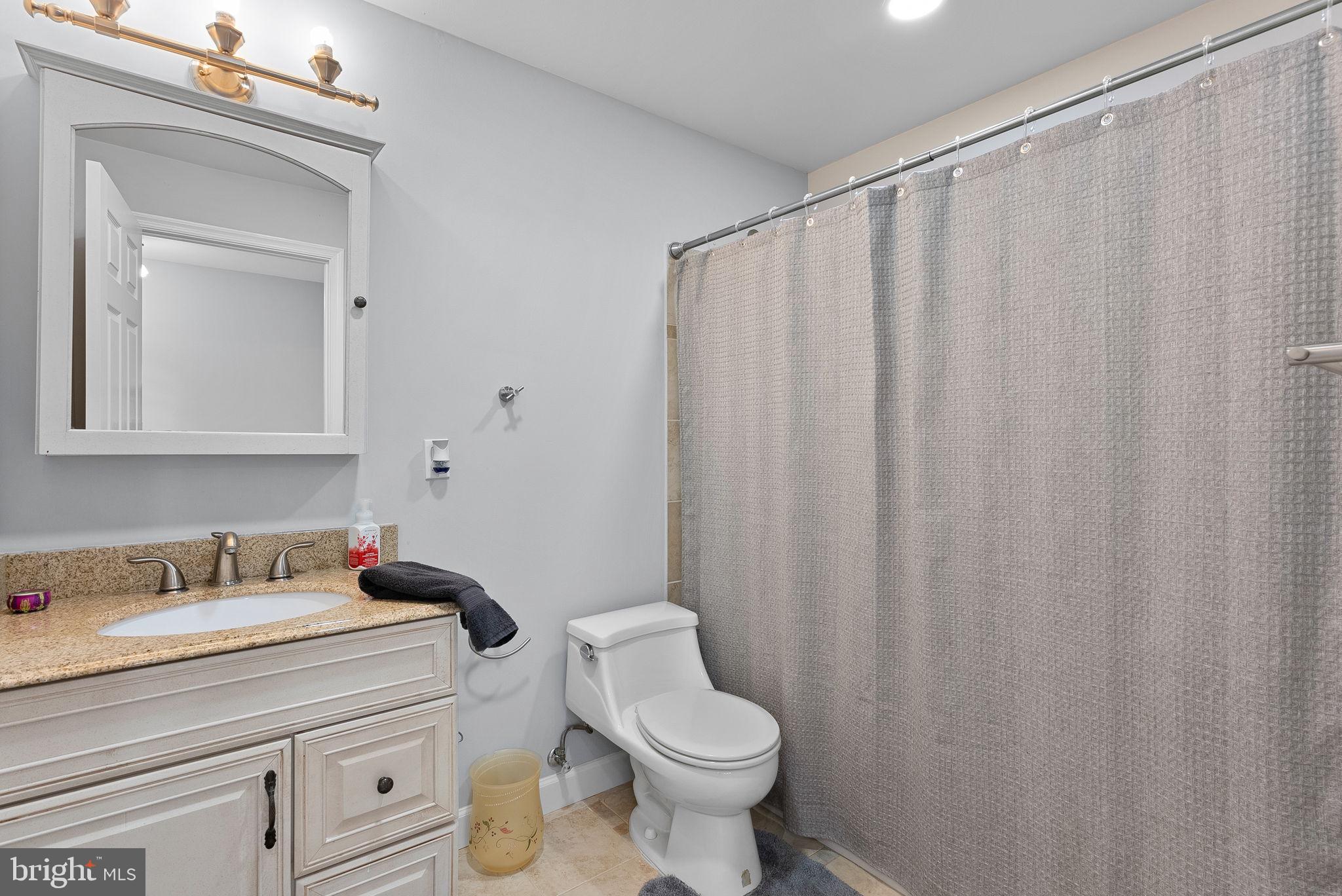 43513 Oakhill Heights Ct