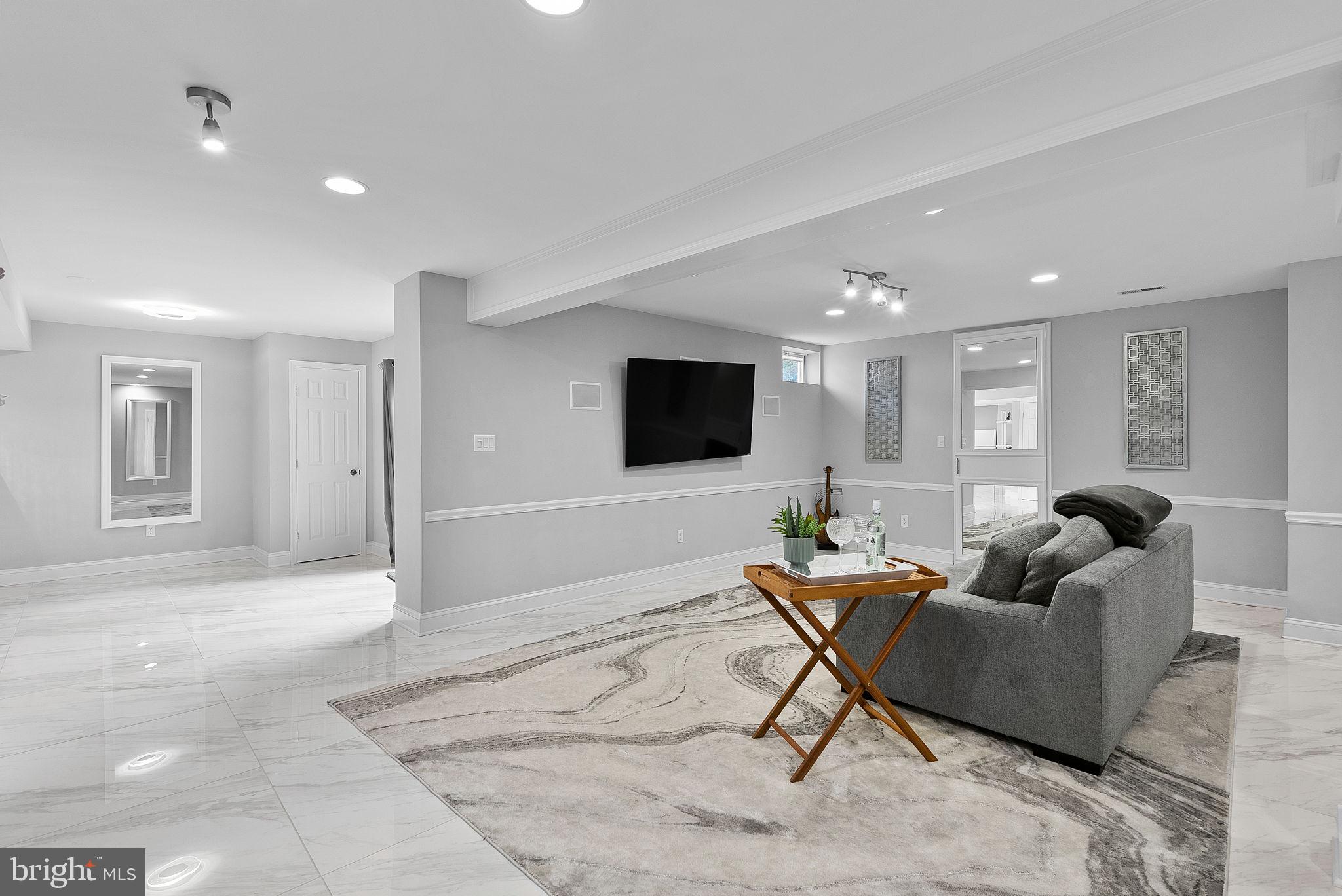 43513 Oakhill Heights Ct