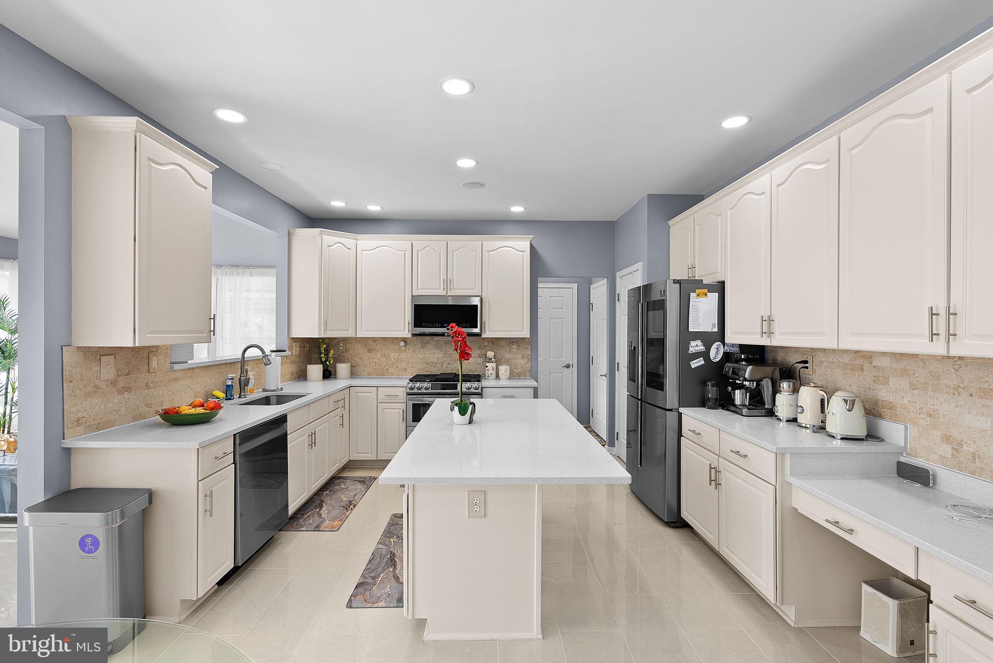 43513 Oakhill Heights Ct