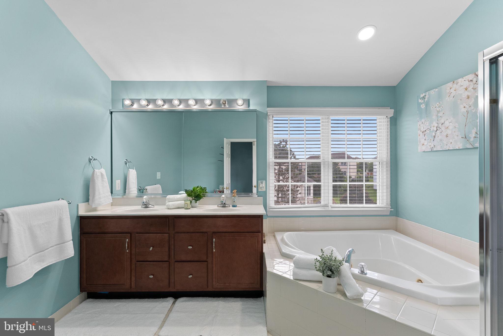 43513 Oakhill Heights Ct