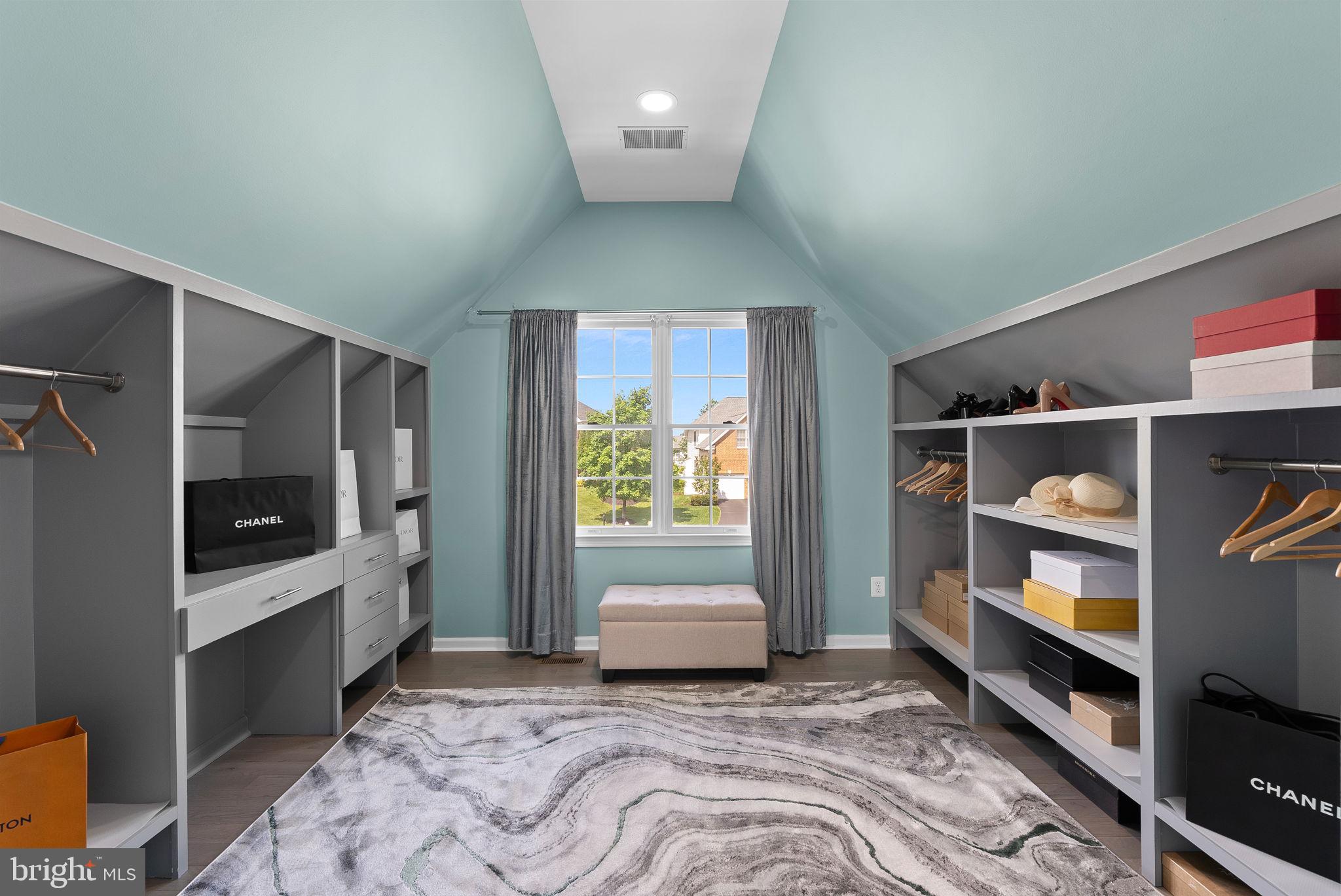 43513 Oakhill Heights Ct