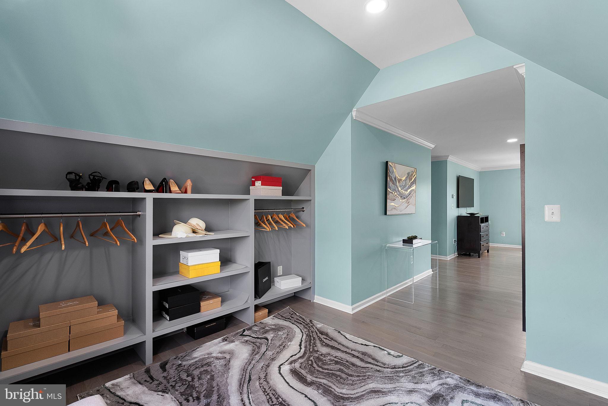 43513 Oakhill Heights Ct