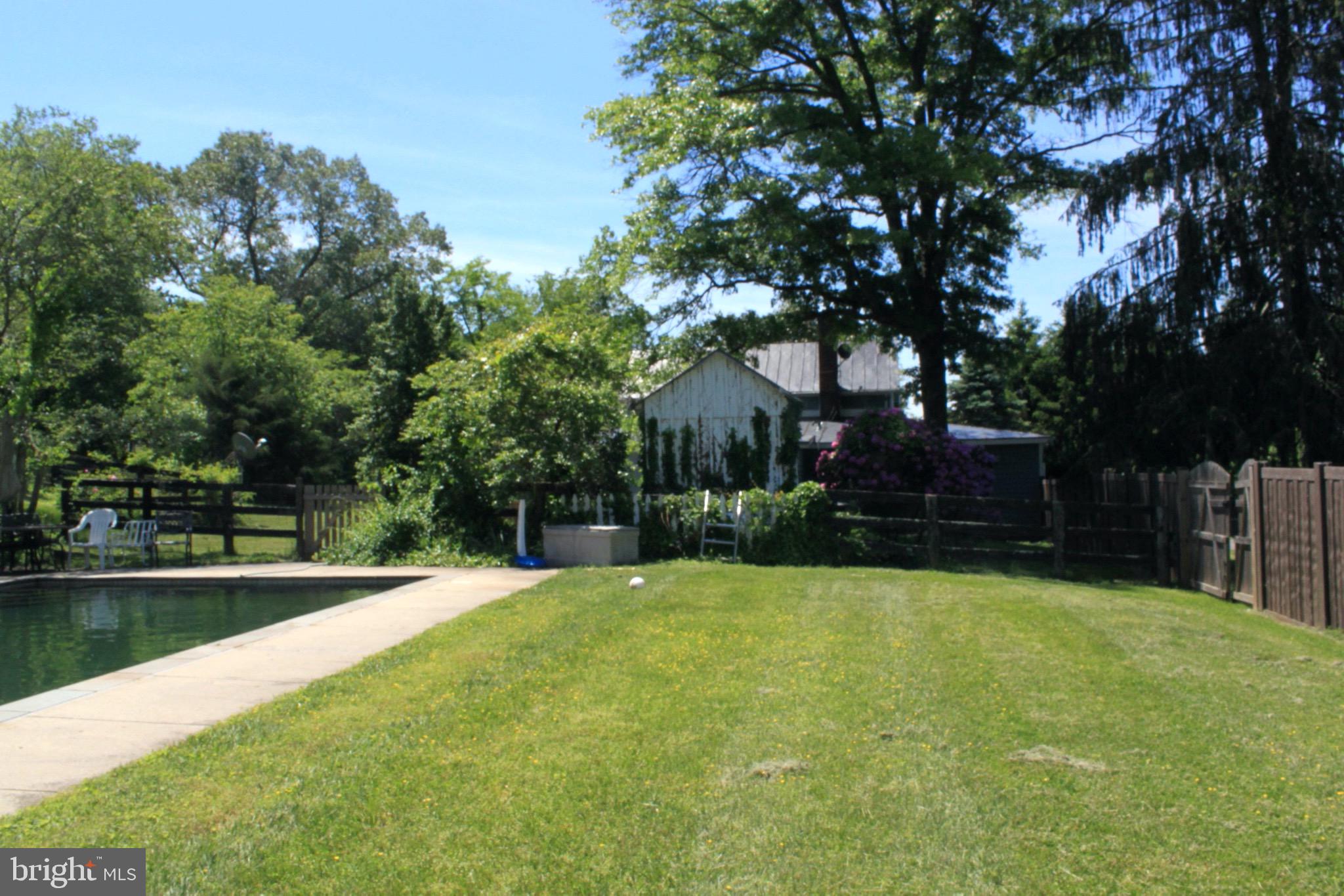 40710 Red Hill Rd