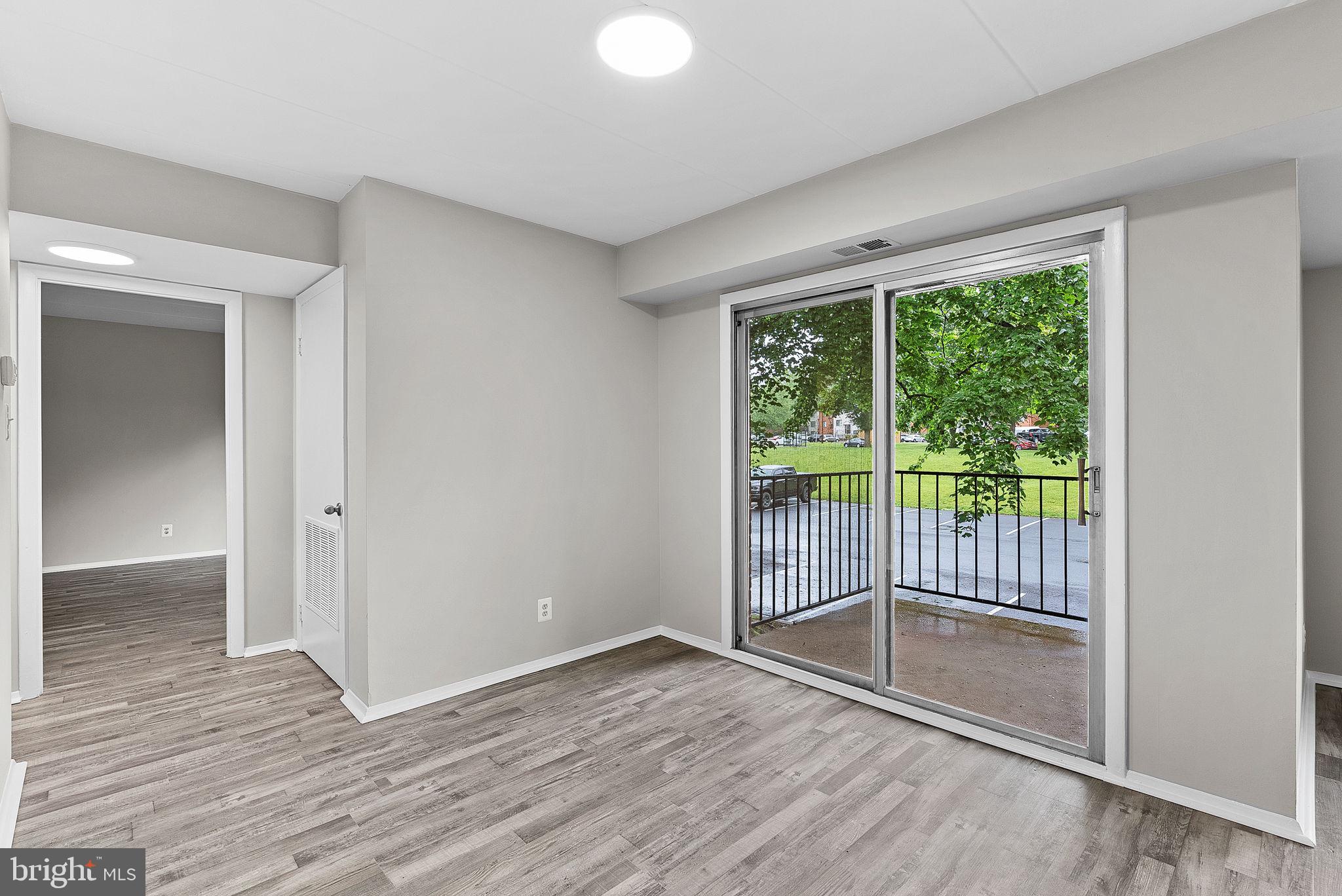 125-C Clubhouse Dr SW #7