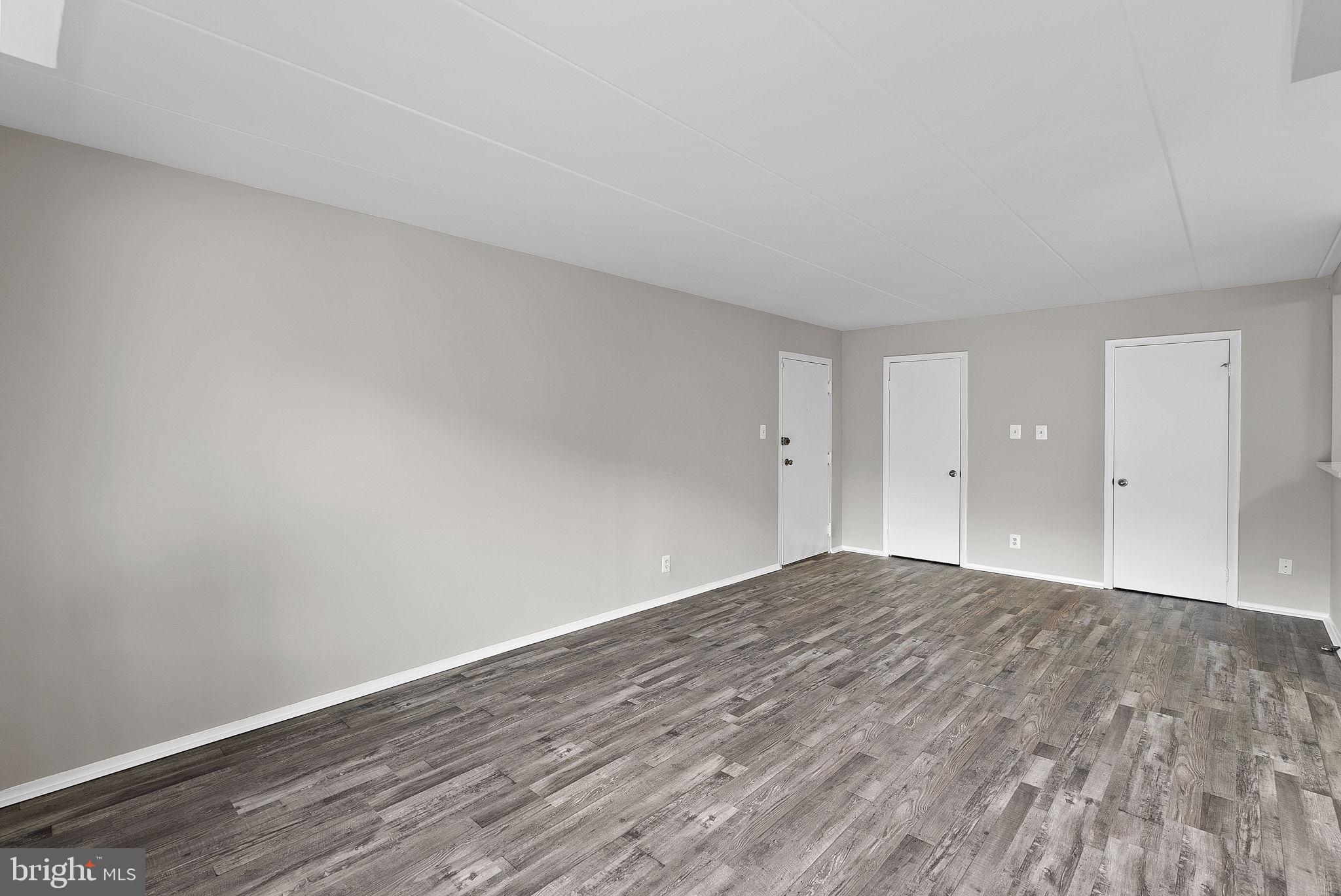 125-C Clubhouse Dr SW #7