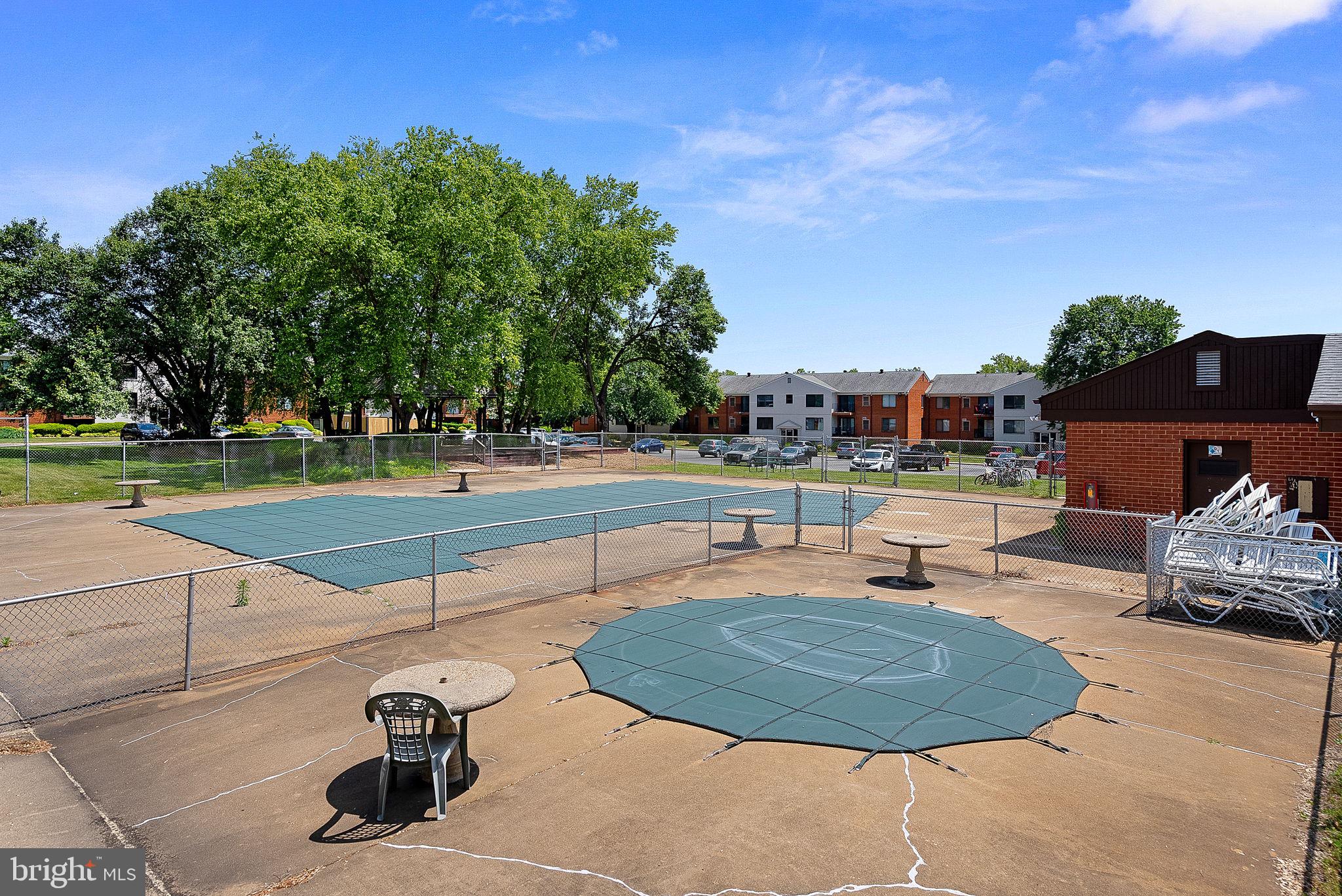 125-C Clubhouse Dr SW #7