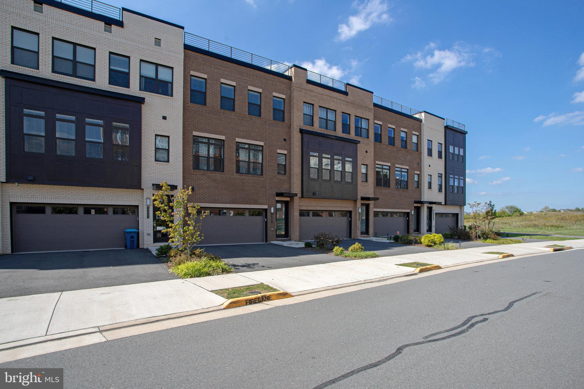 23551 Hopewell Manor Ter