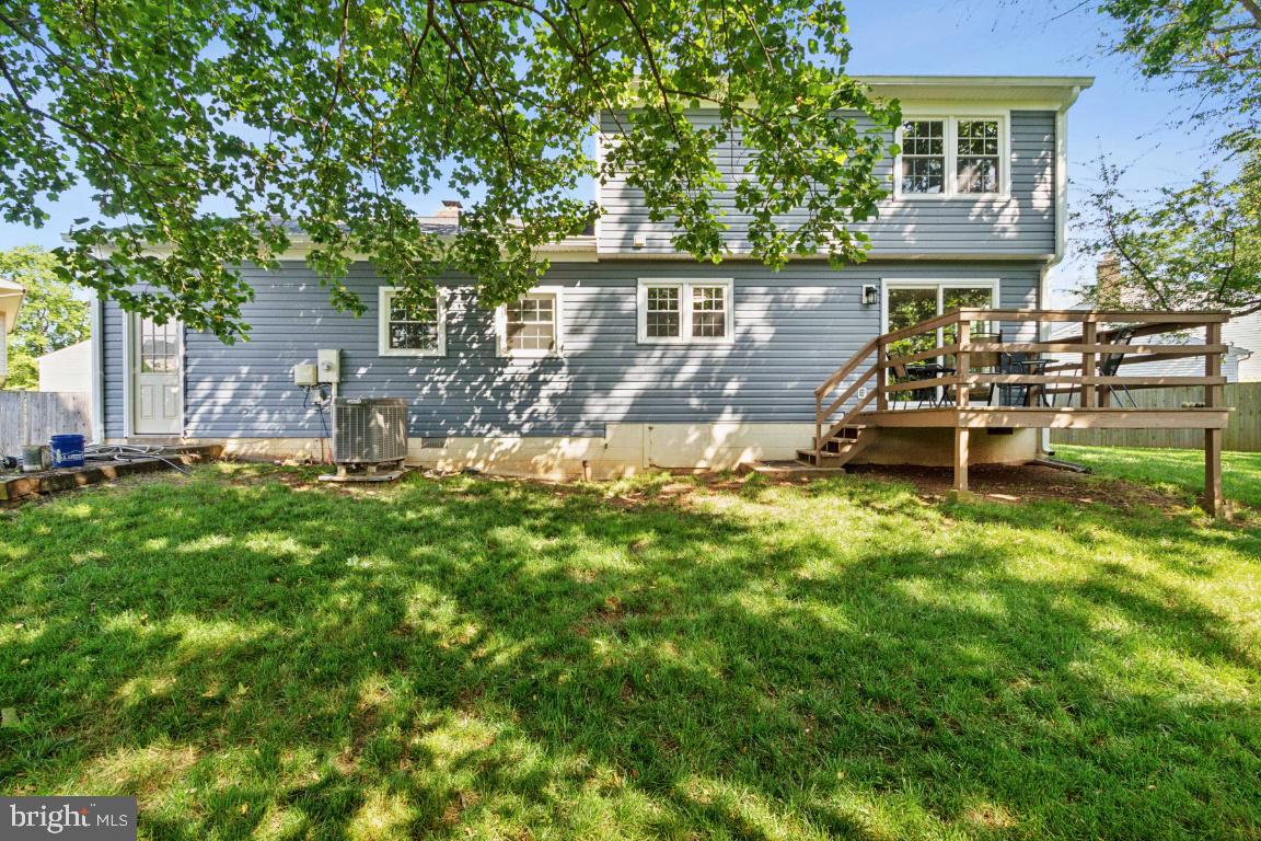 405 Dodd Ct NW