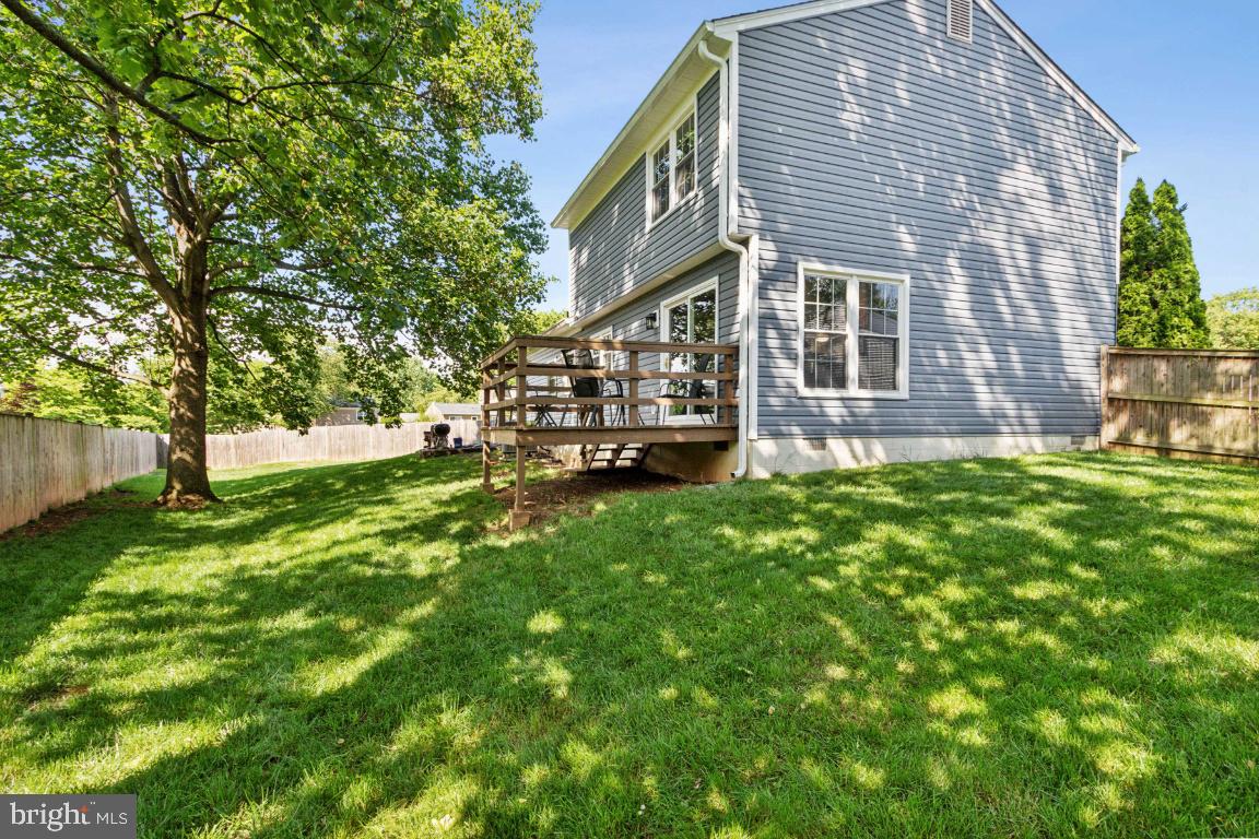 405 Dodd Ct NW