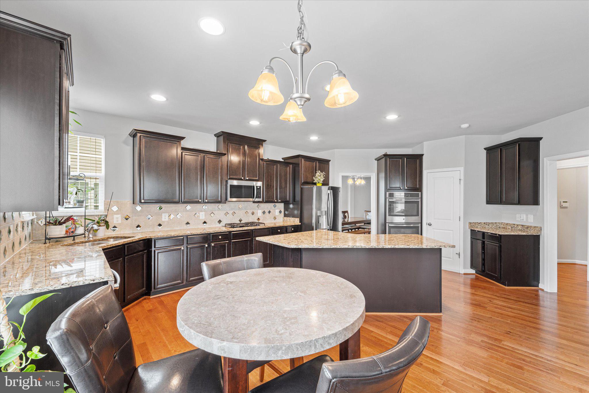 21067 POTOMAC TRAIL CIR