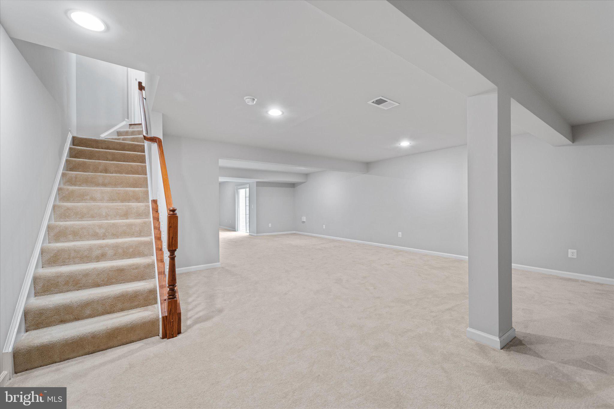 21067 POTOMAC TRAIL CIR