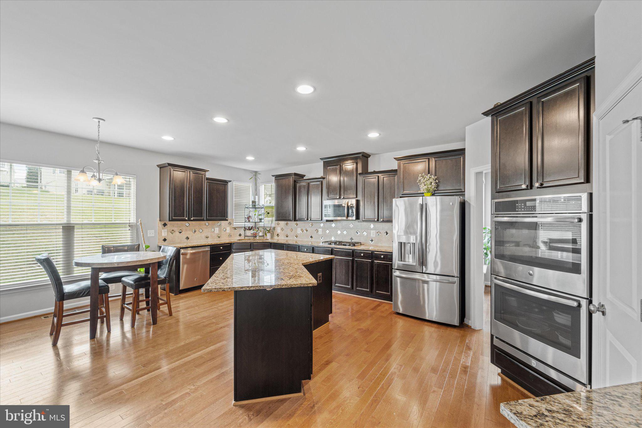 21067 POTOMAC TRAIL CIR