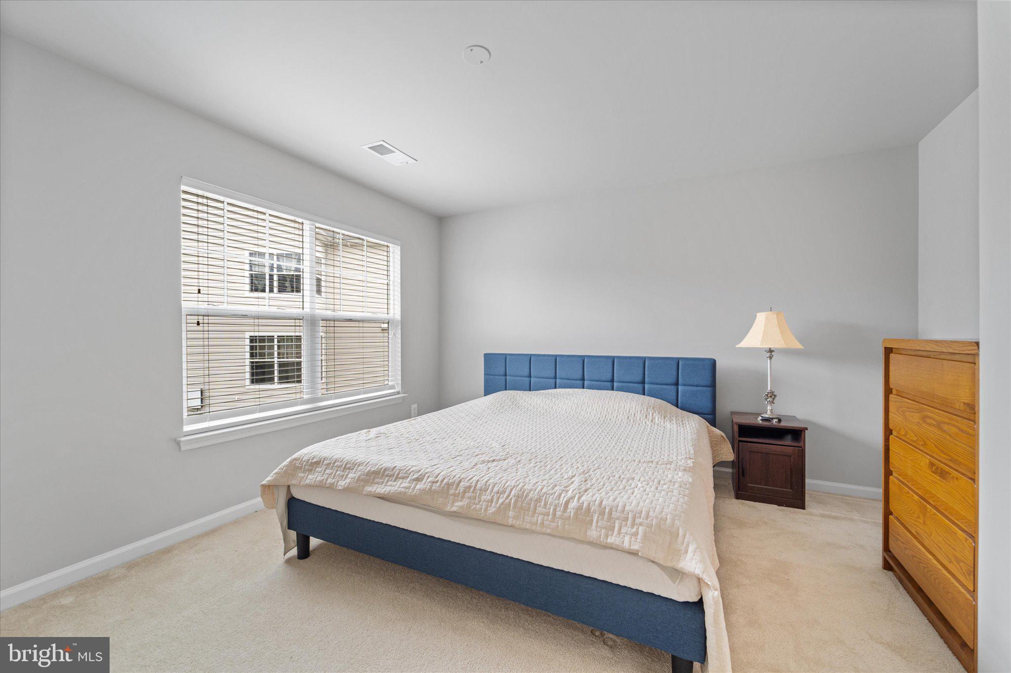 21067 POTOMAC TRAIL CIR