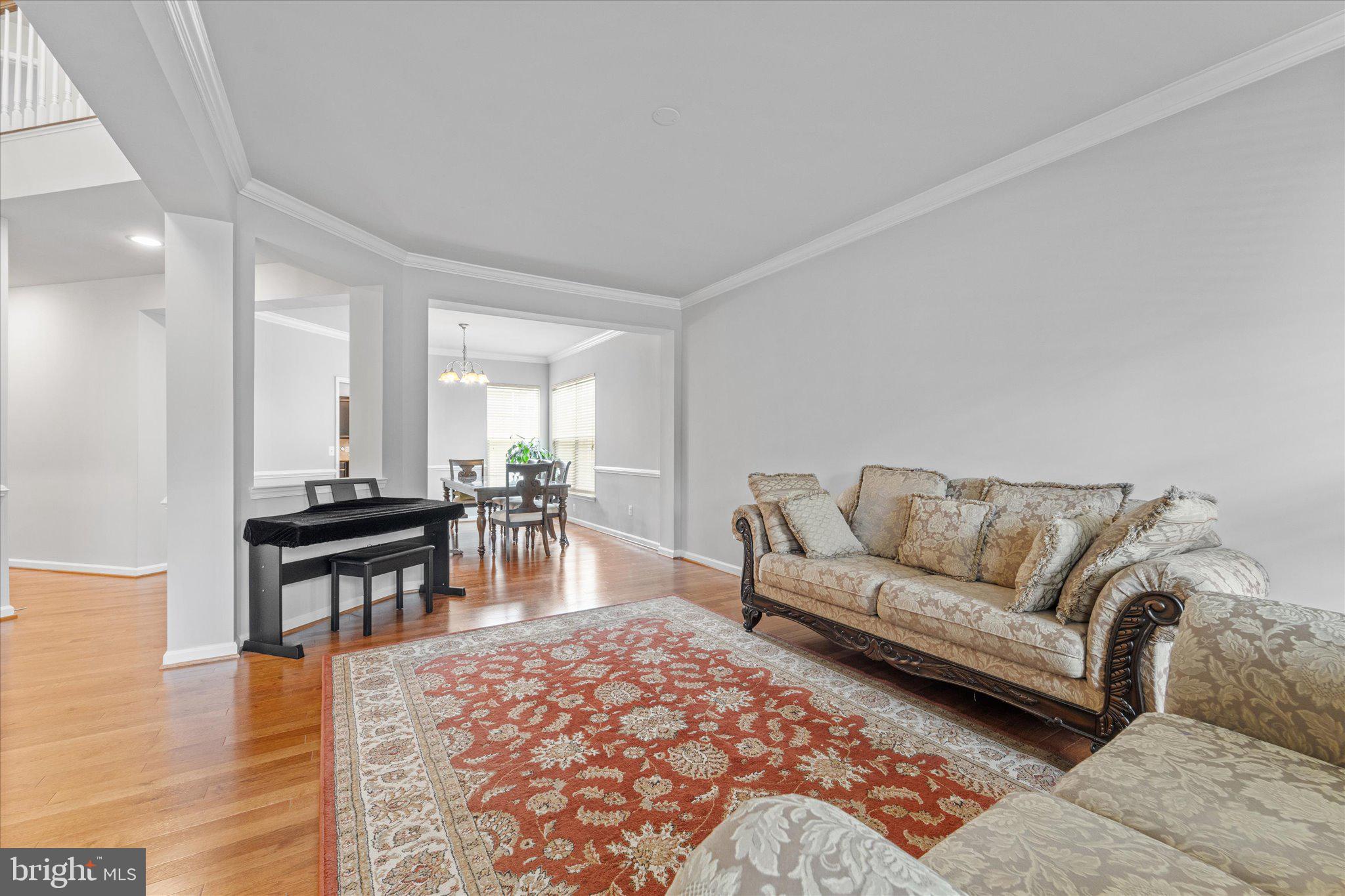 21067 POTOMAC TRAIL CIR