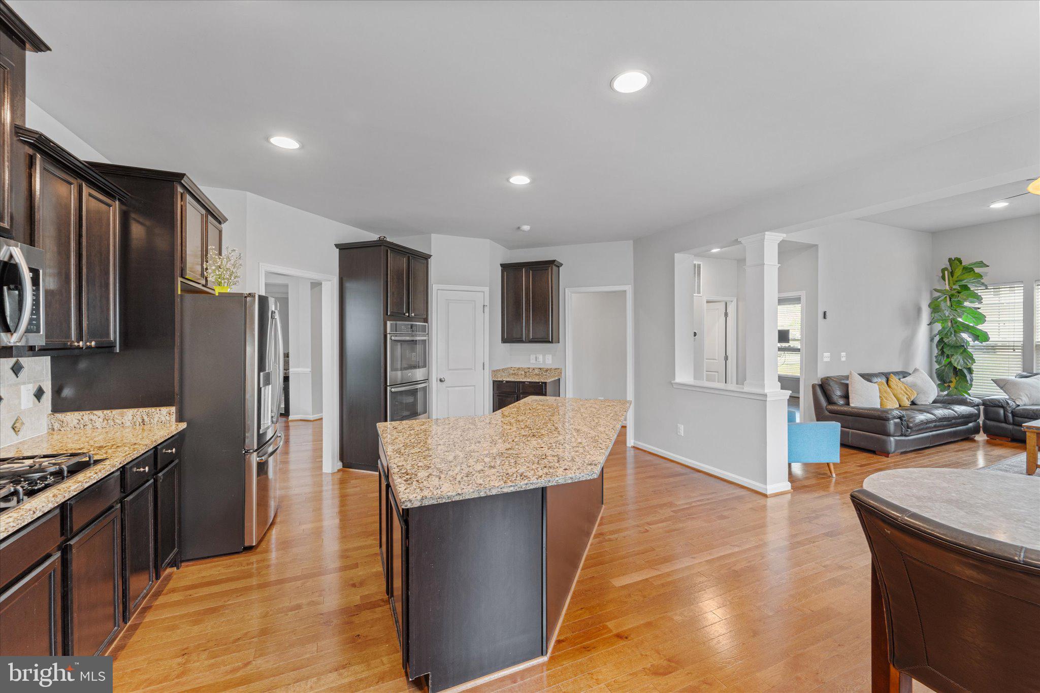 21067 POTOMAC TRAIL CIR