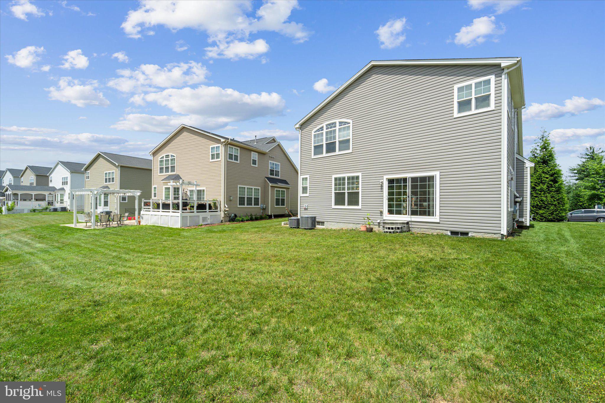 21067 POTOMAC TRAIL CIR