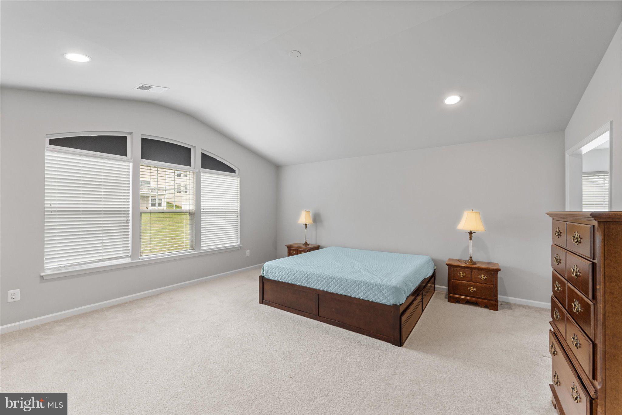 21067 POTOMAC TRAIL CIR