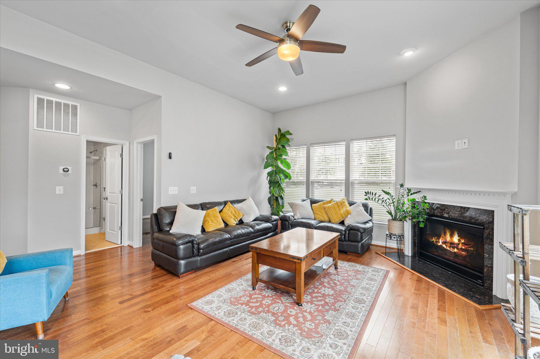 21067 POTOMAC TRAIL CIR