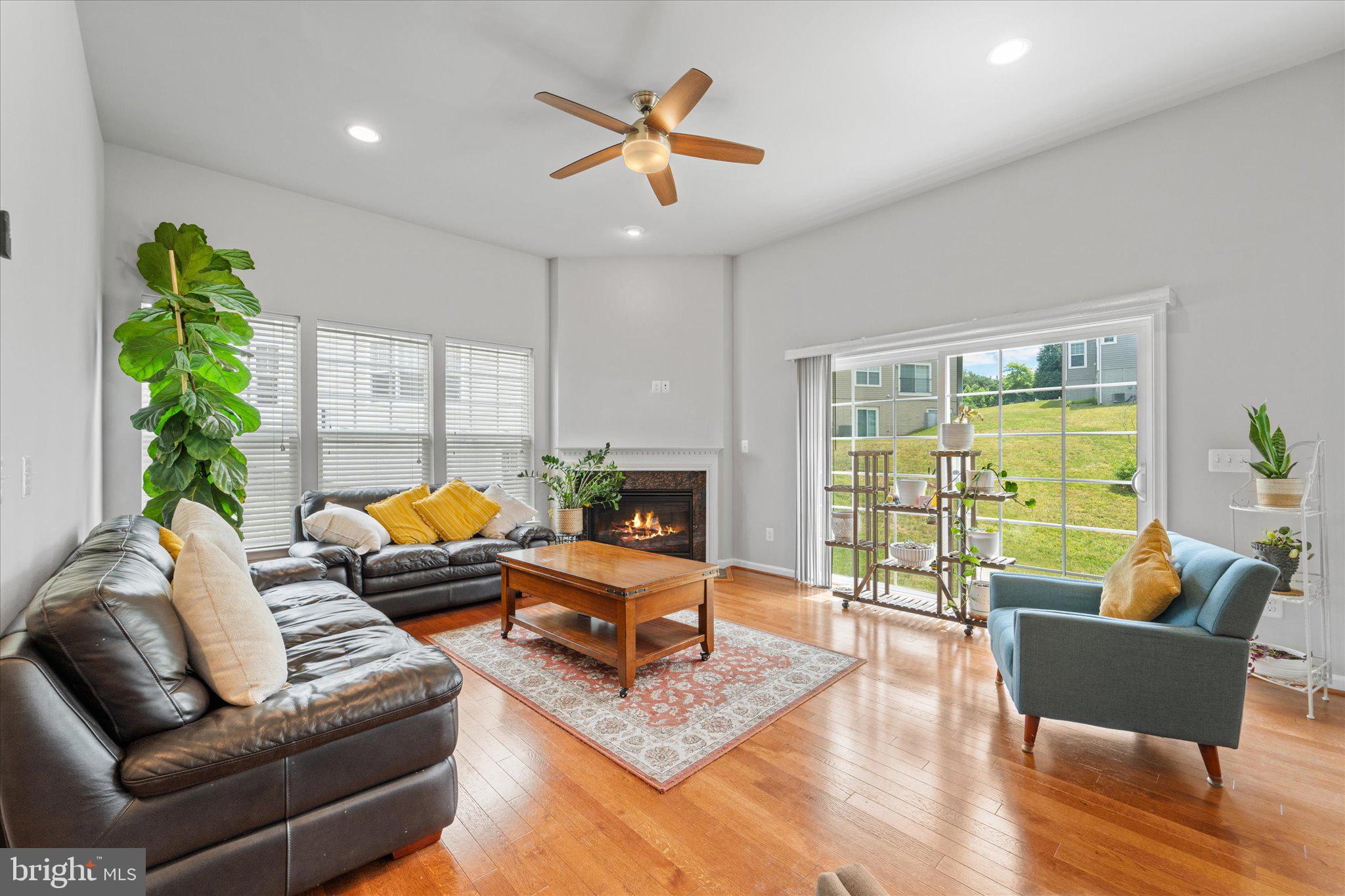 21067 POTOMAC TRAIL CIR